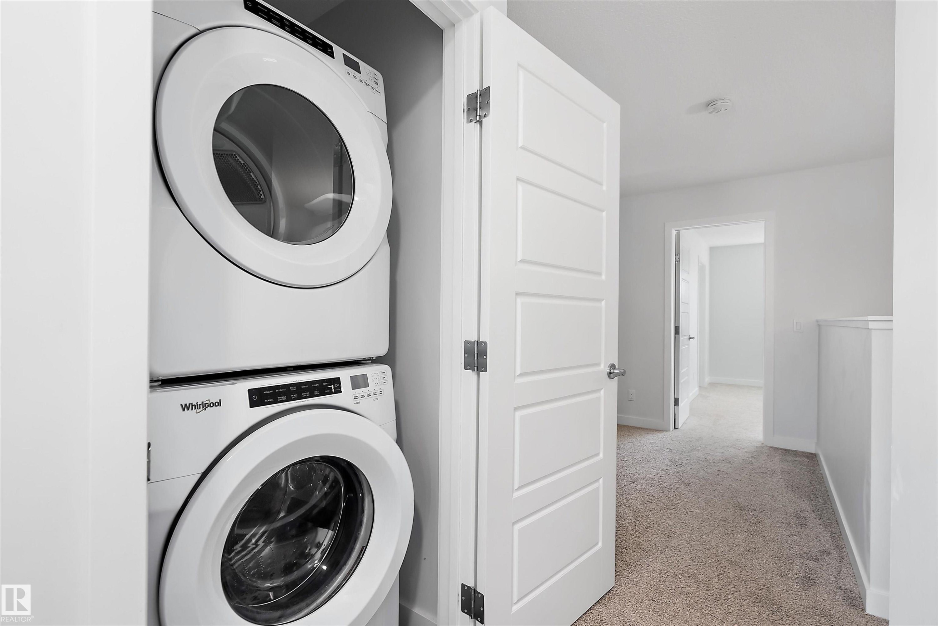 5275 Edgemont Boulevard Nw, Edmonton, AB - Indoor Photo Showing Laundry Room
