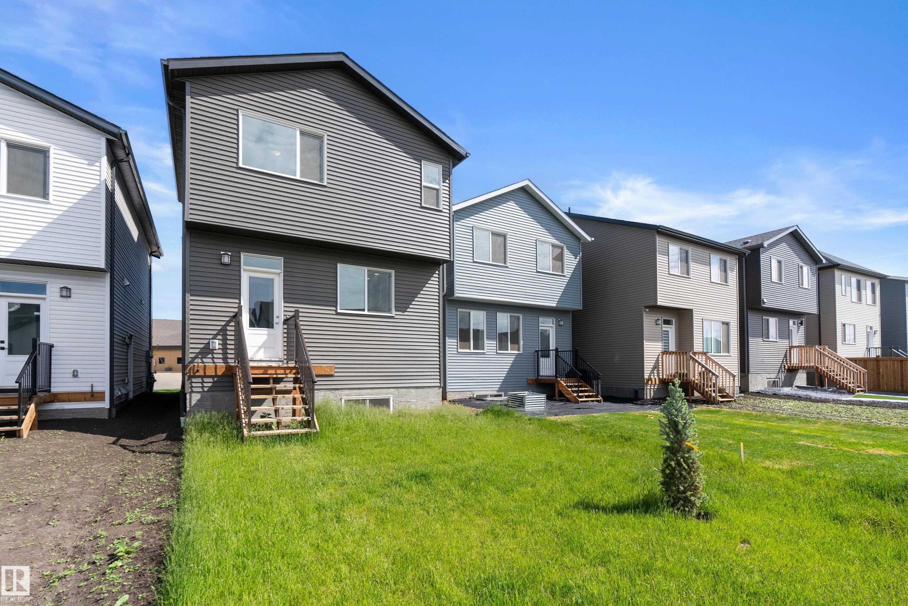 5275 Edgemont Boulevard Nw, Edmonton, AB - Outdoor With Facade
