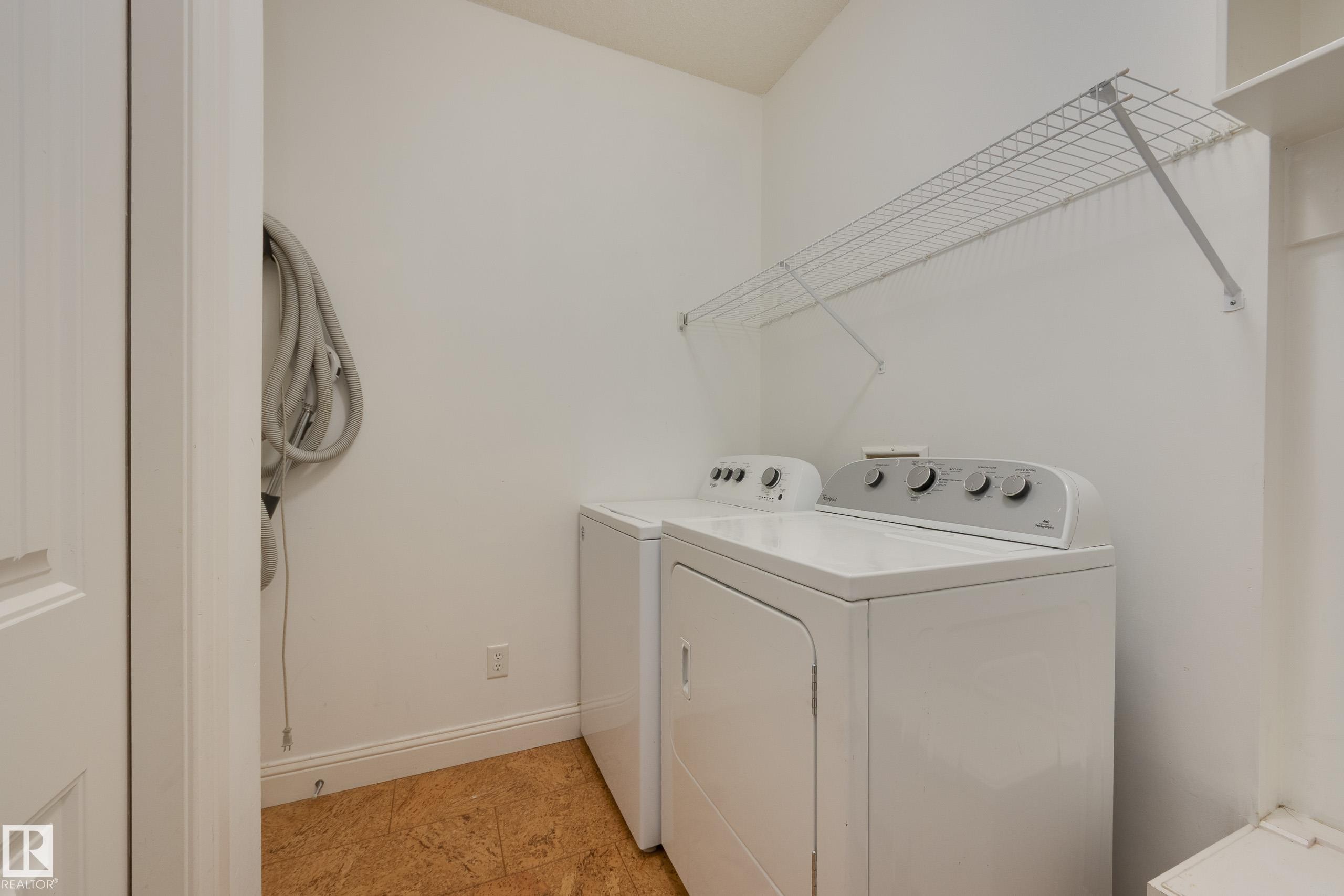 6131 10 Avenue, Edmonton, AB