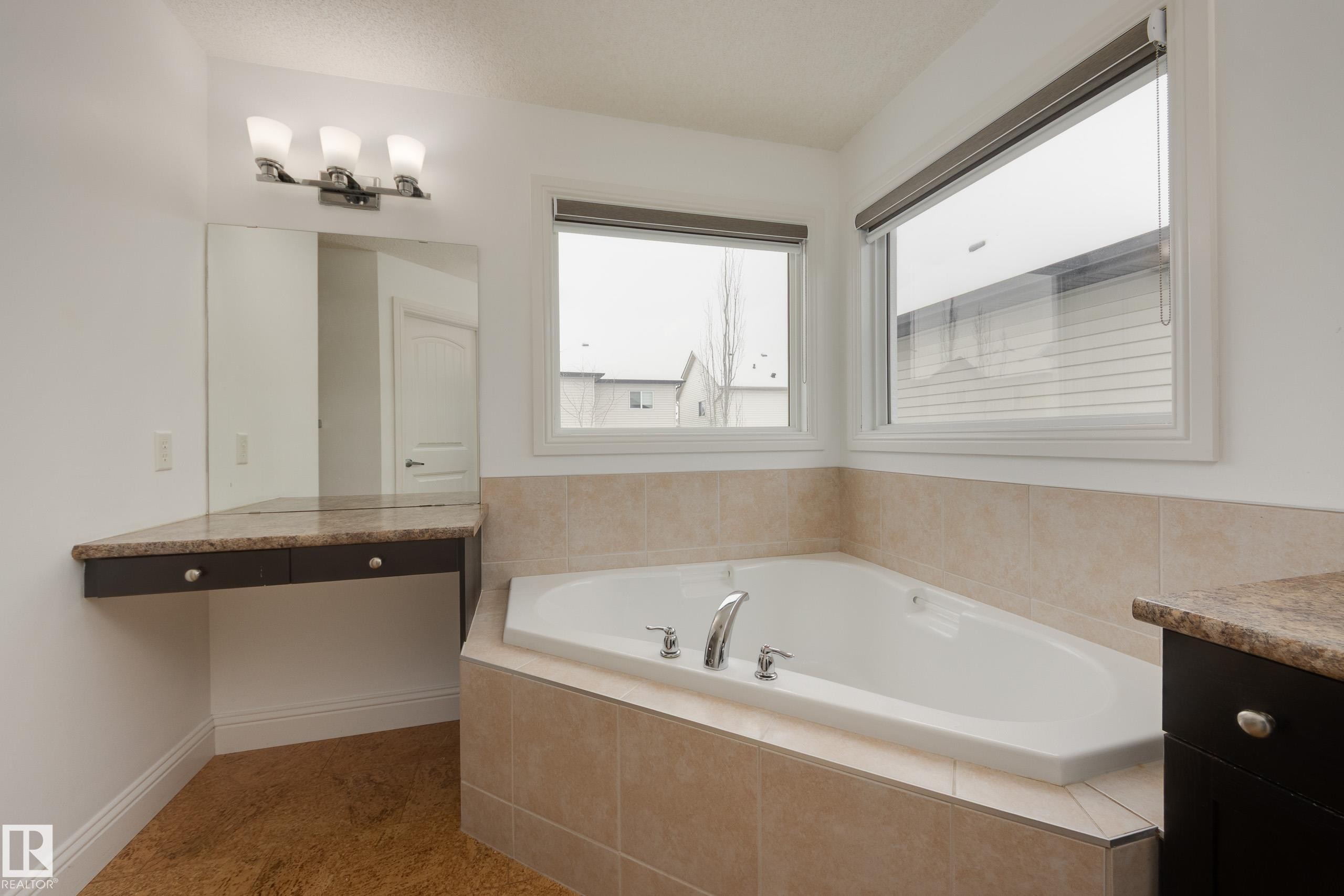 6131 10 Avenue, Edmonton, AB