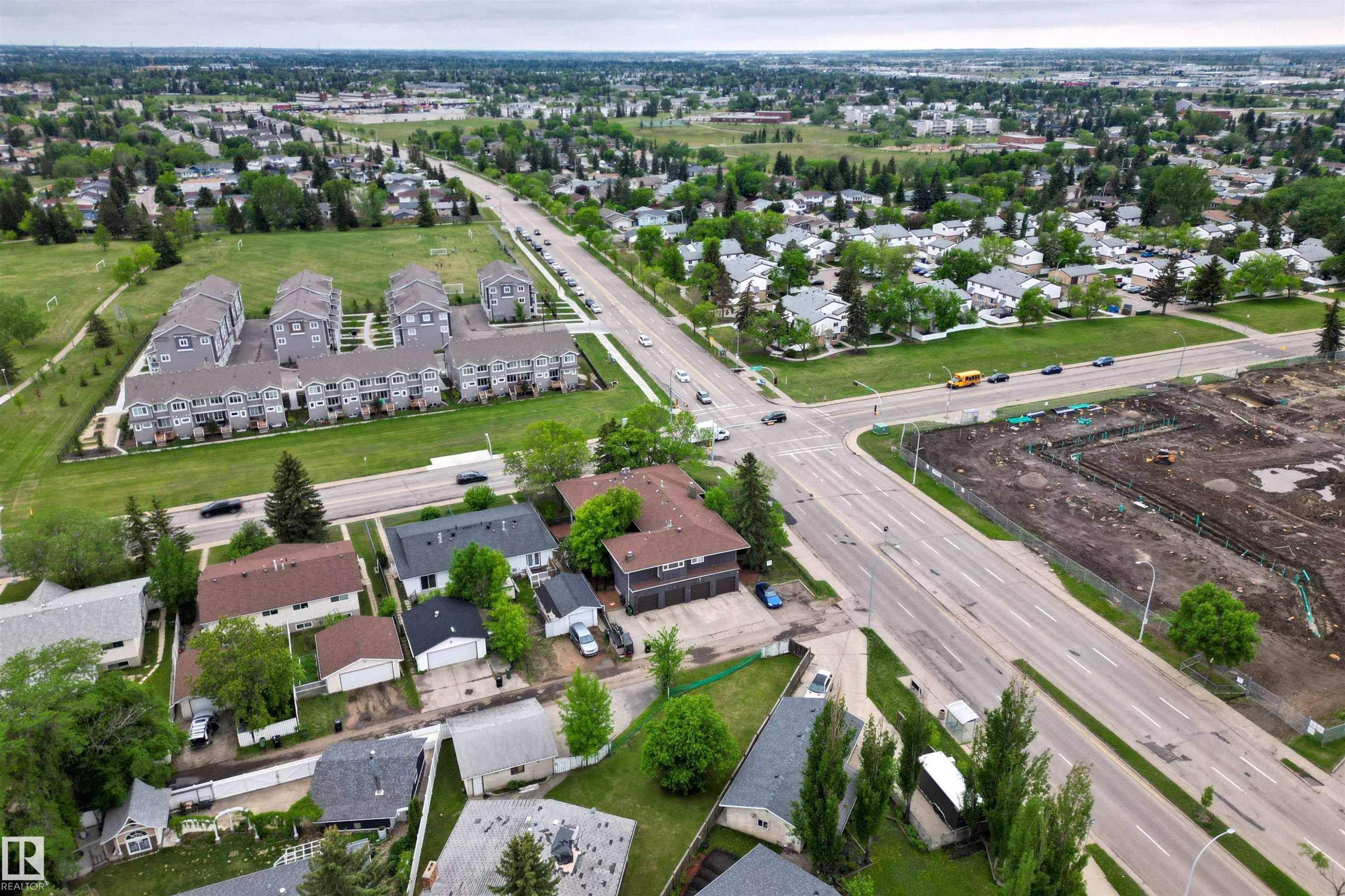 1 4275 76 Street, Edmonton, AB
