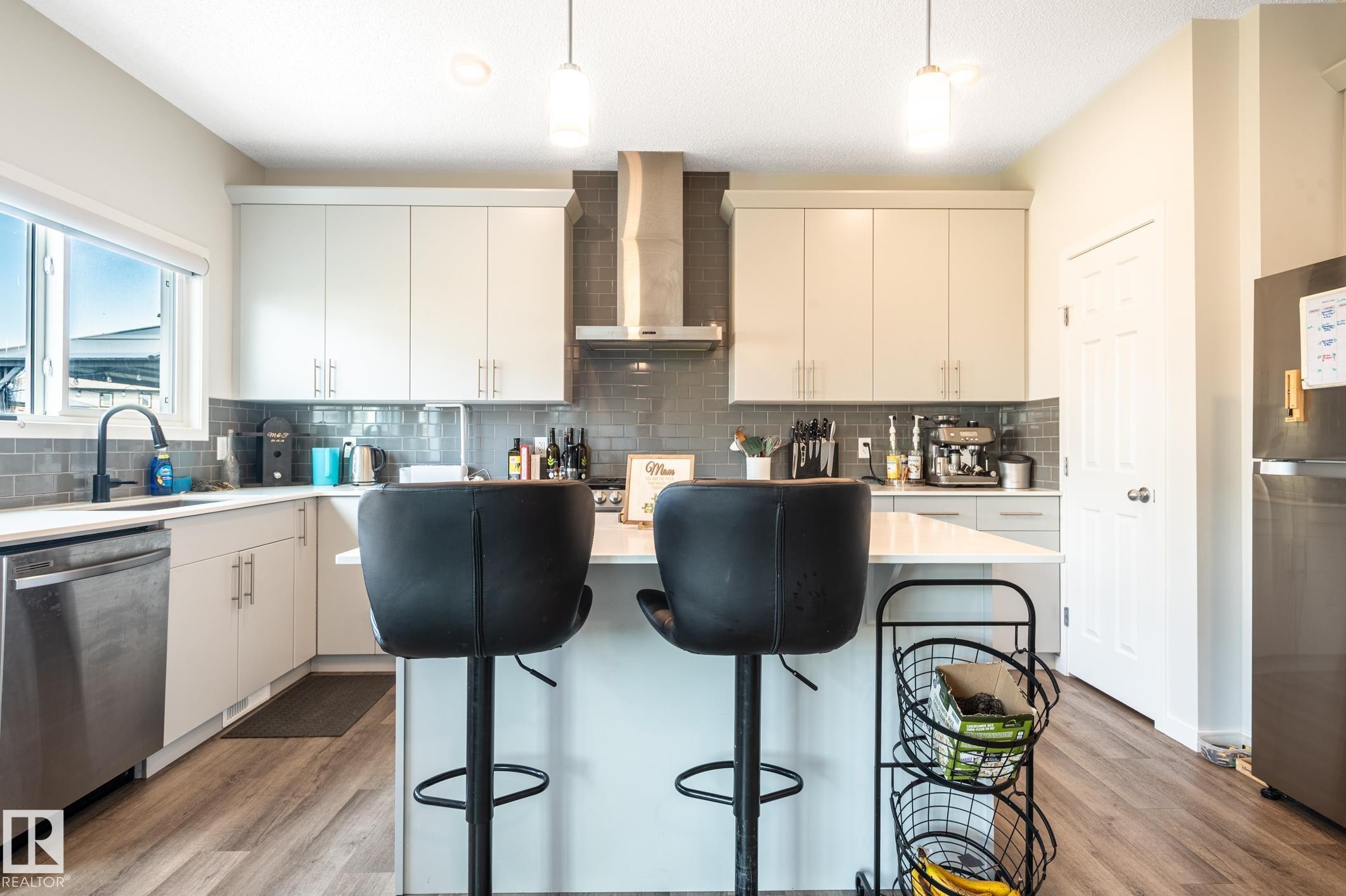 Kitchen - 17562 63A Street, Edmonton, AB