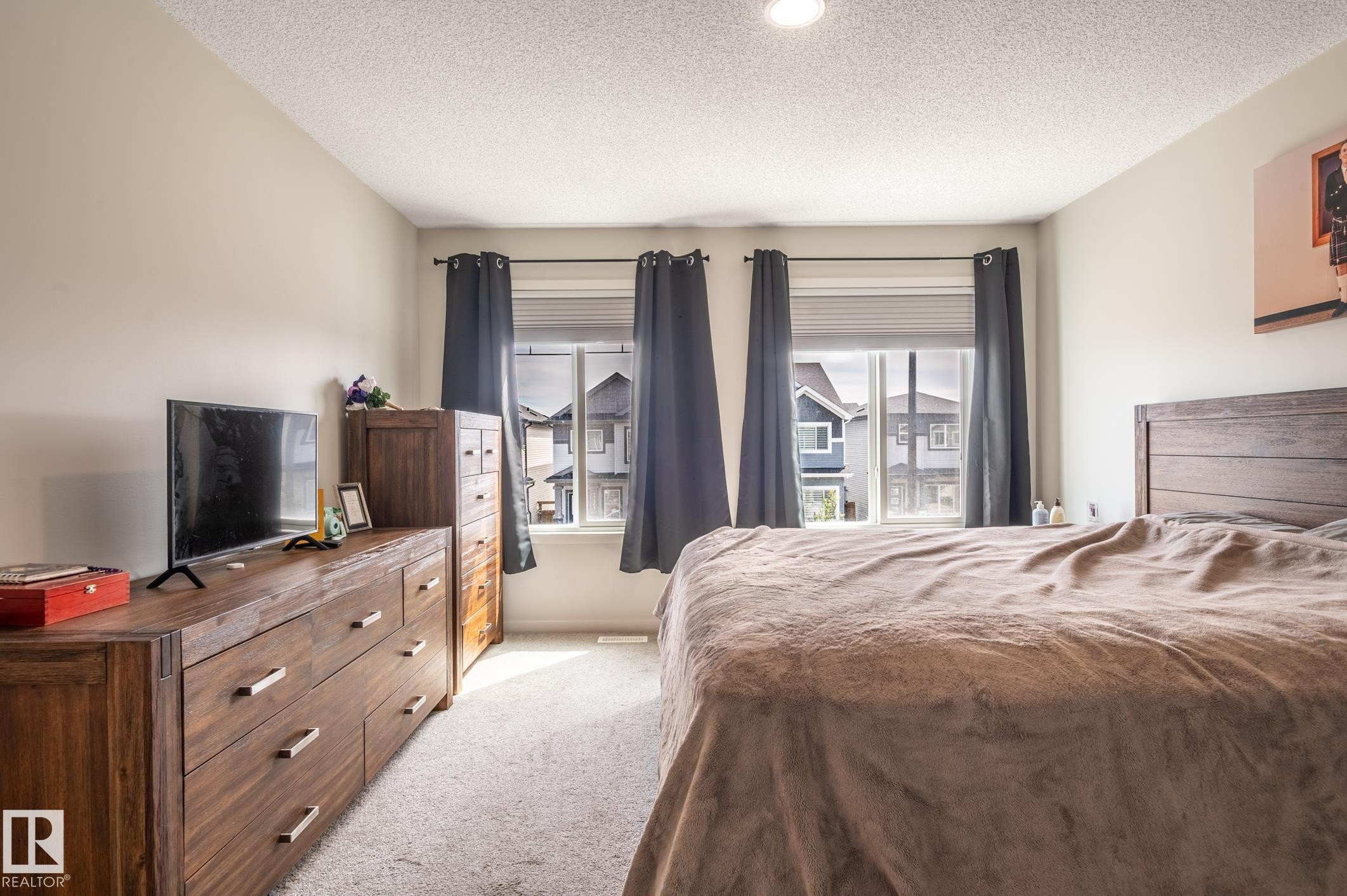 Bedroom - 17562 63A Street, Edmonton, AB