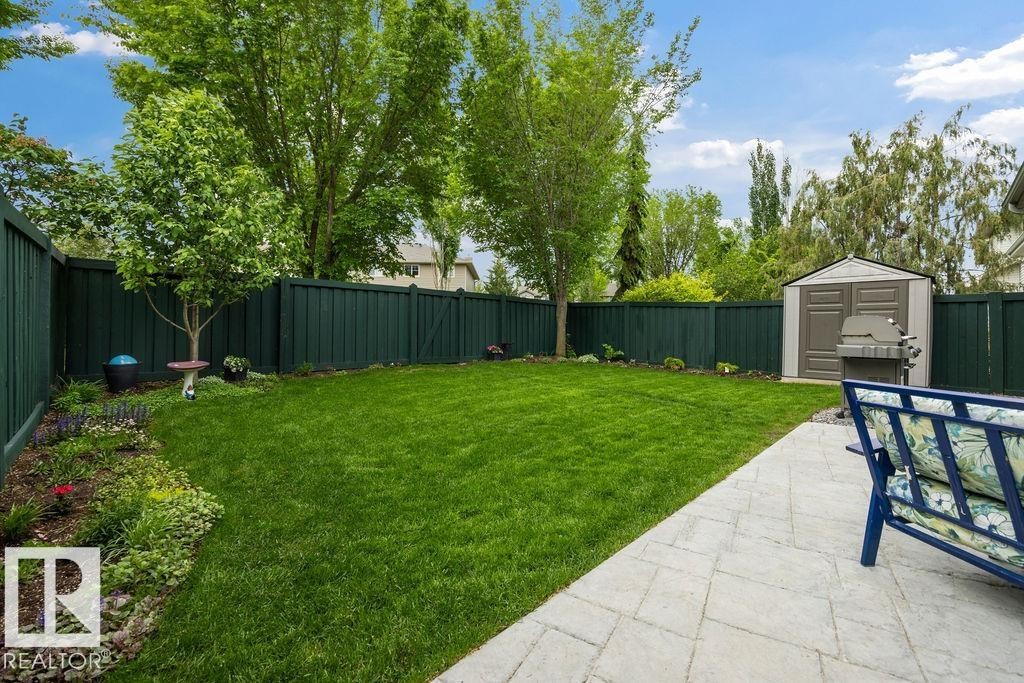 1892 Robertson Crescent, Edmonton, AB