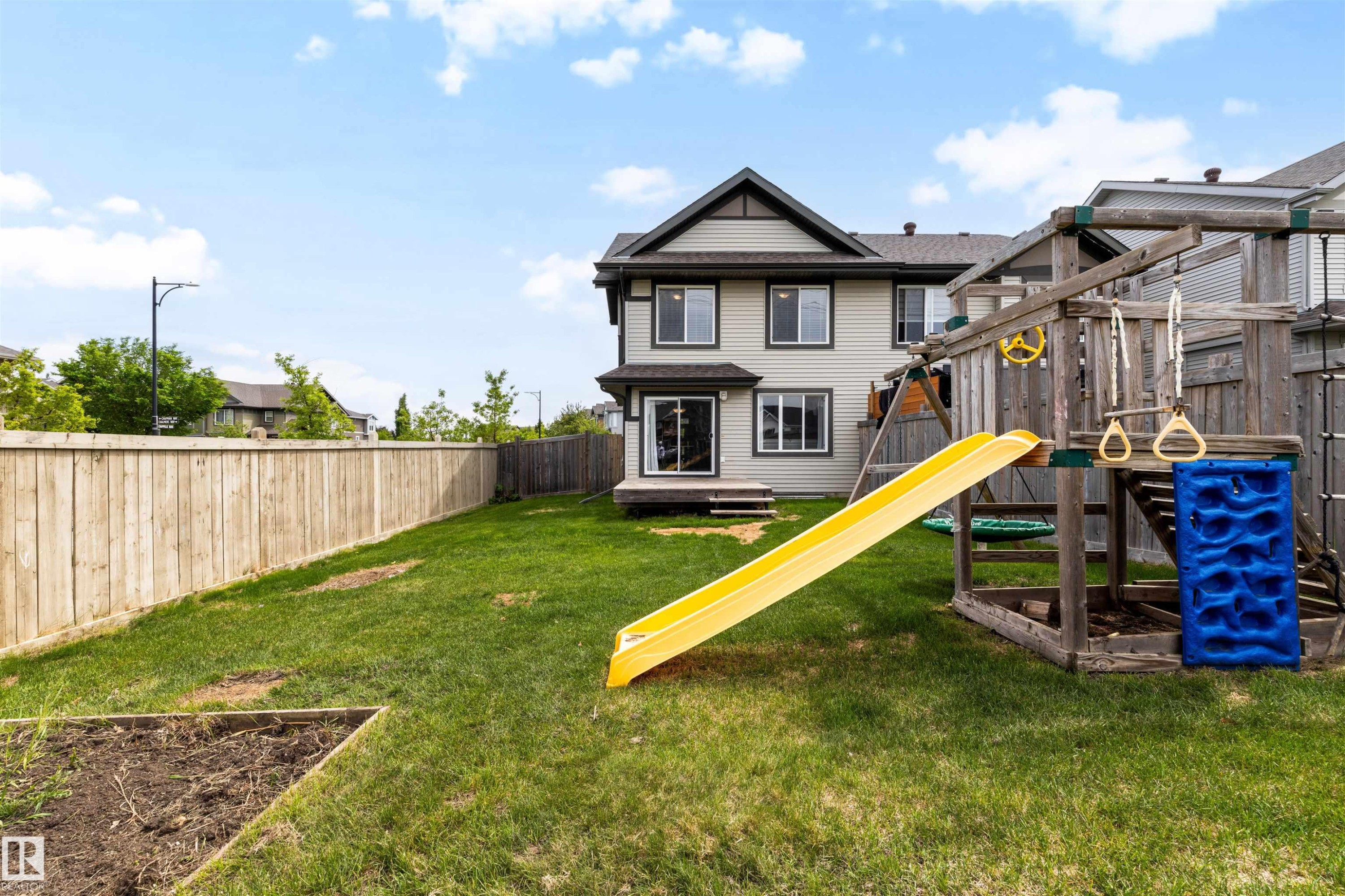 2097 Chalmers Way, Edmonton, AB