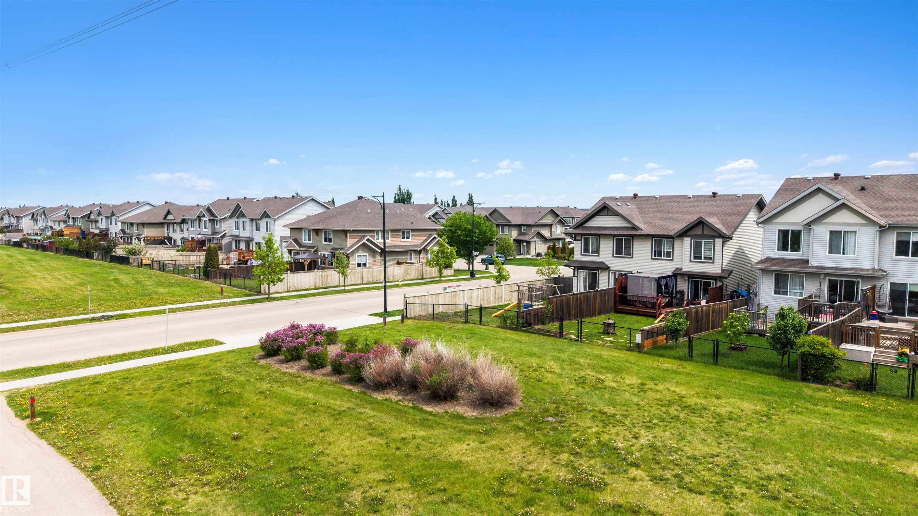 2097 Chalmers Way, Edmonton, AB