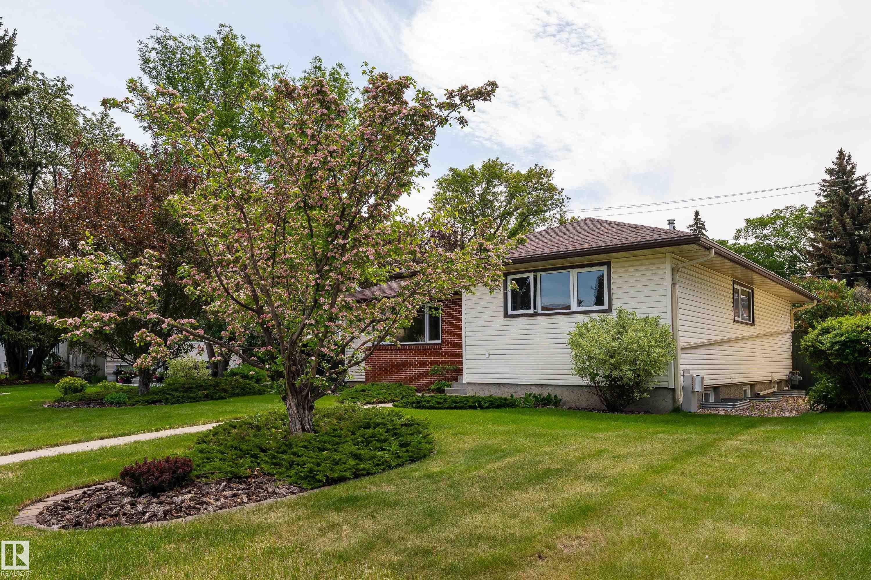 7223 95 Avenue, Edmonton, AB