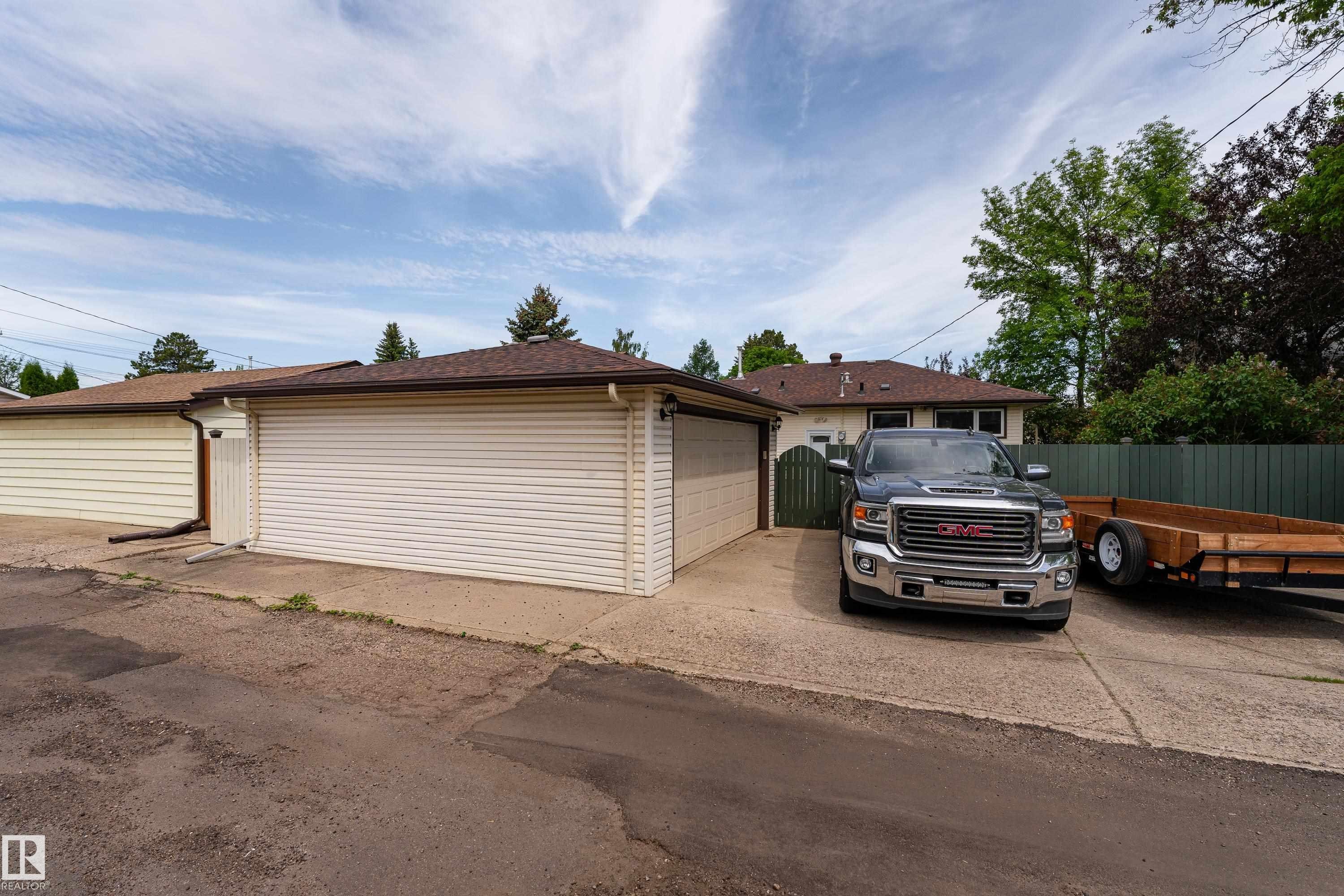 7223 95 Avenue, Edmonton, AB