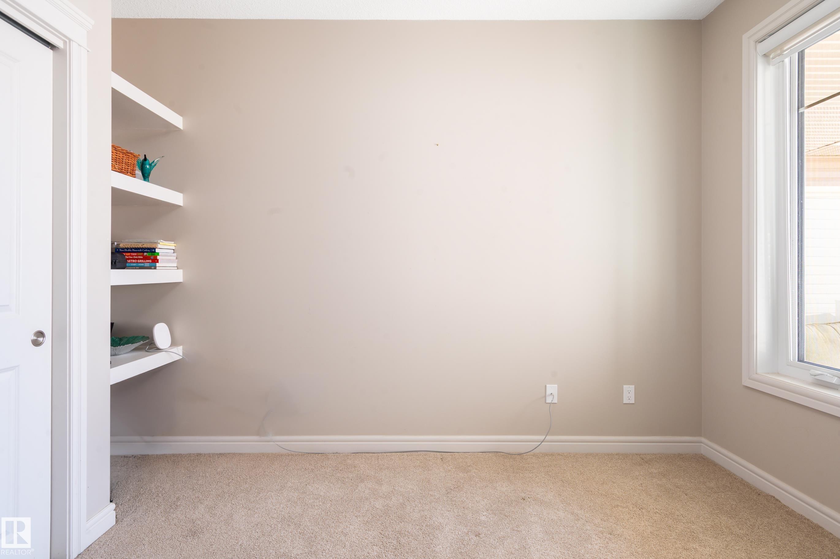 2 7115 Armour Link Link, Edmonton, AB