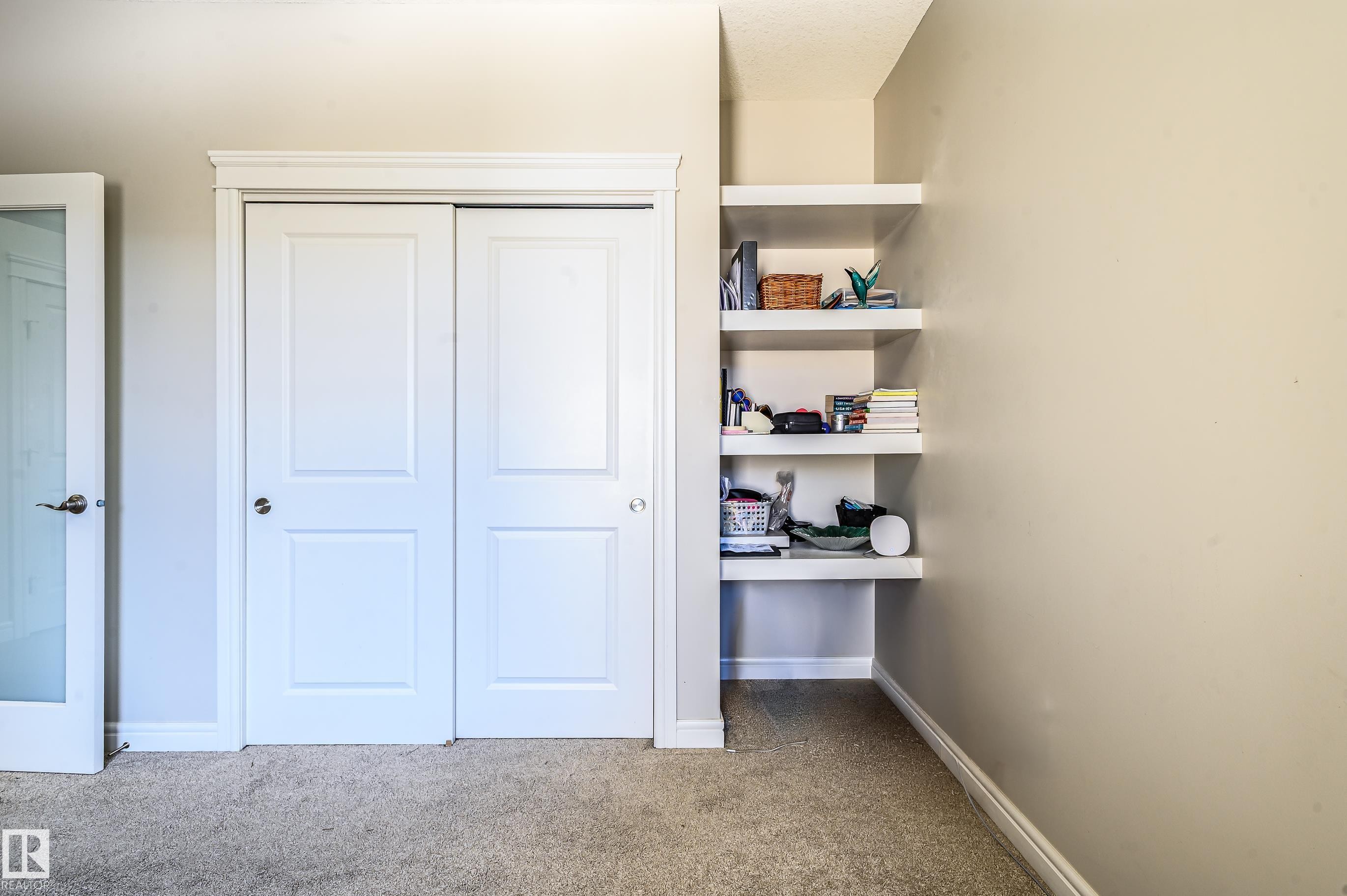 2 7115 Armour Link Link, Edmonton, AB