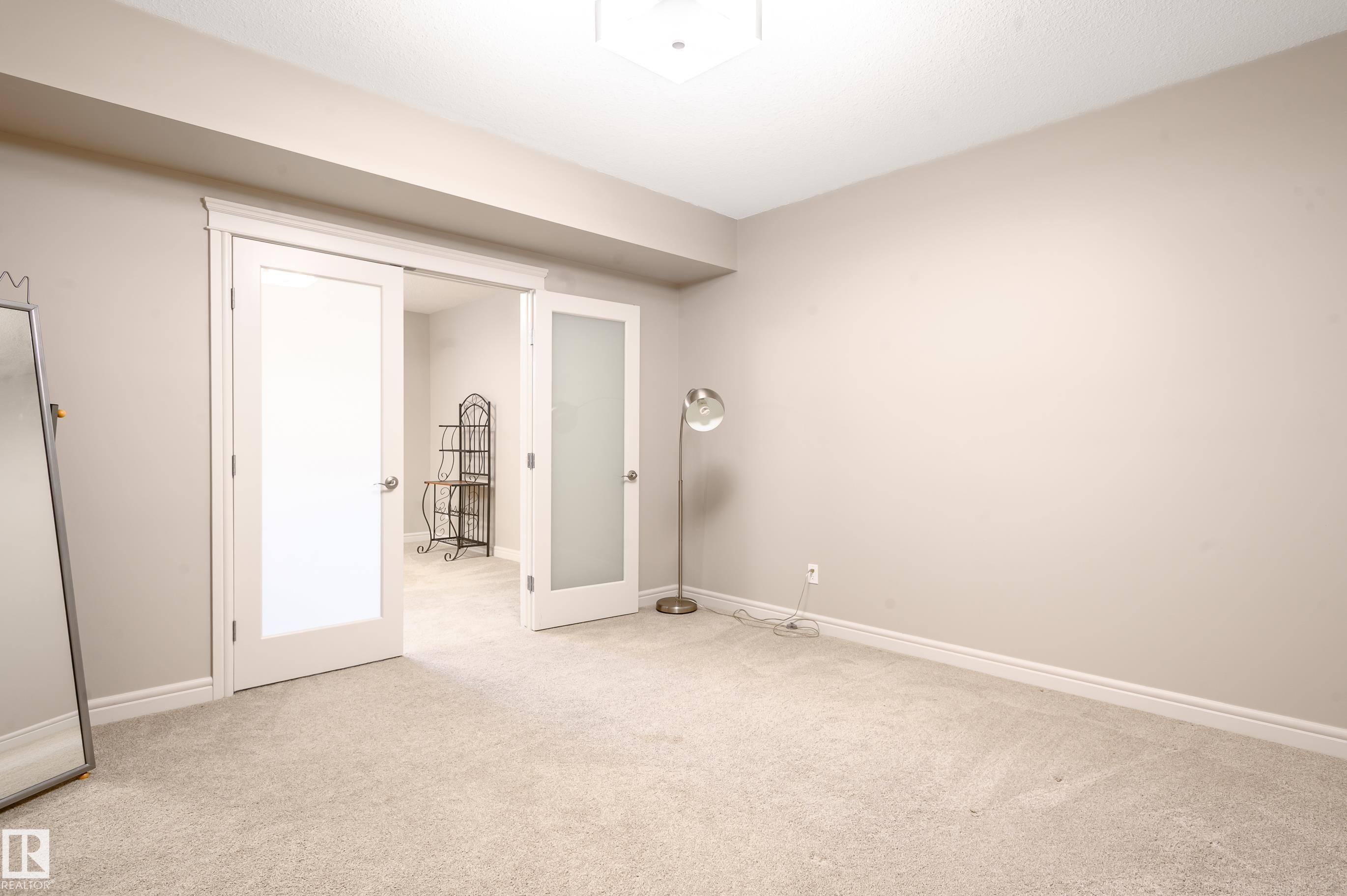 2 7115 Armour Link Link, Edmonton, AB