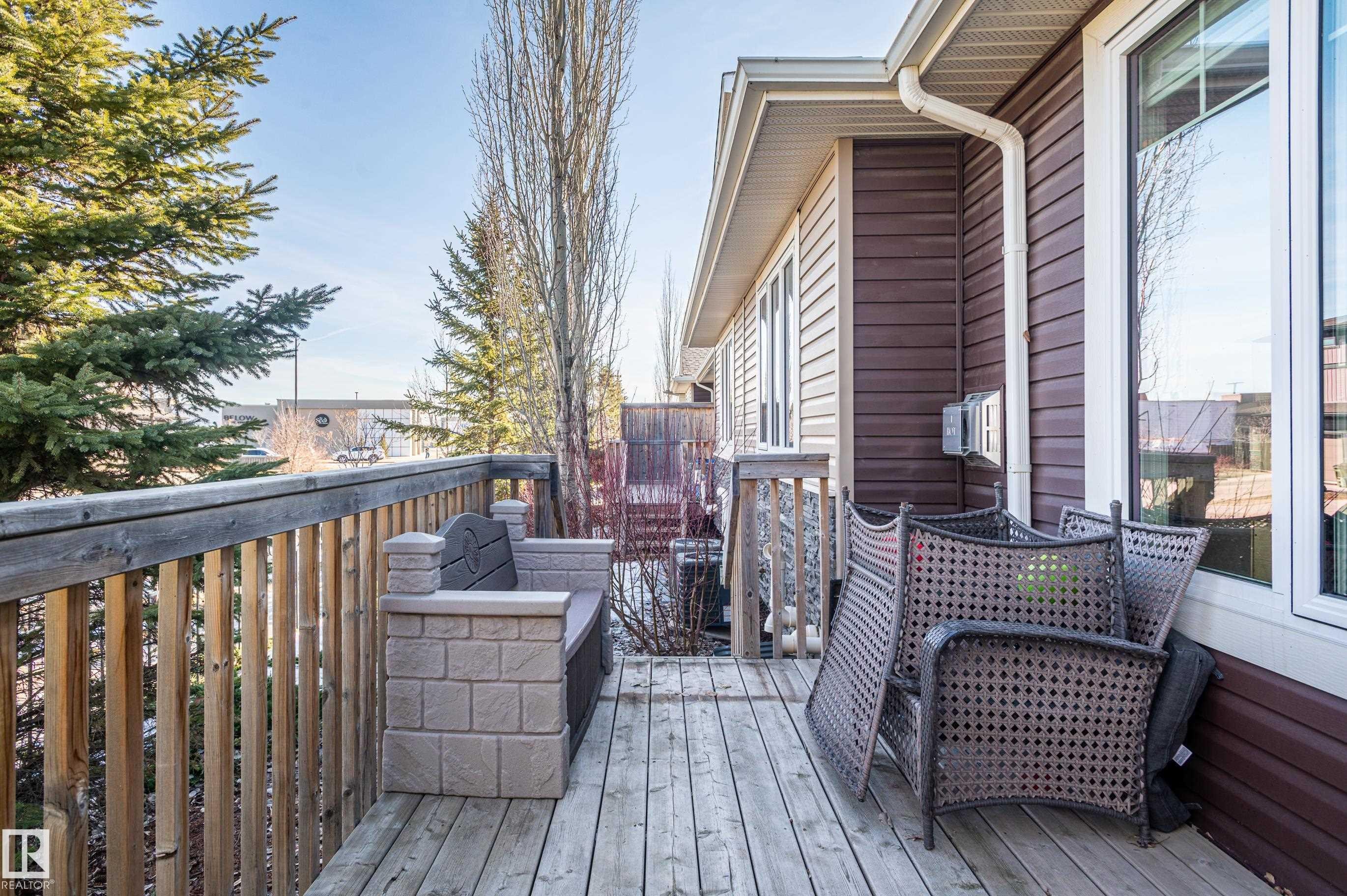 2 7115 Armour Link Link, Edmonton, AB
