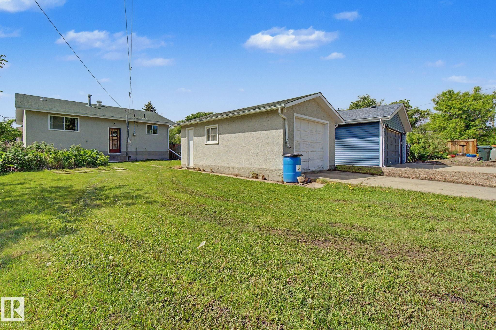 5103 54 Avenue, Stony Plain, AB