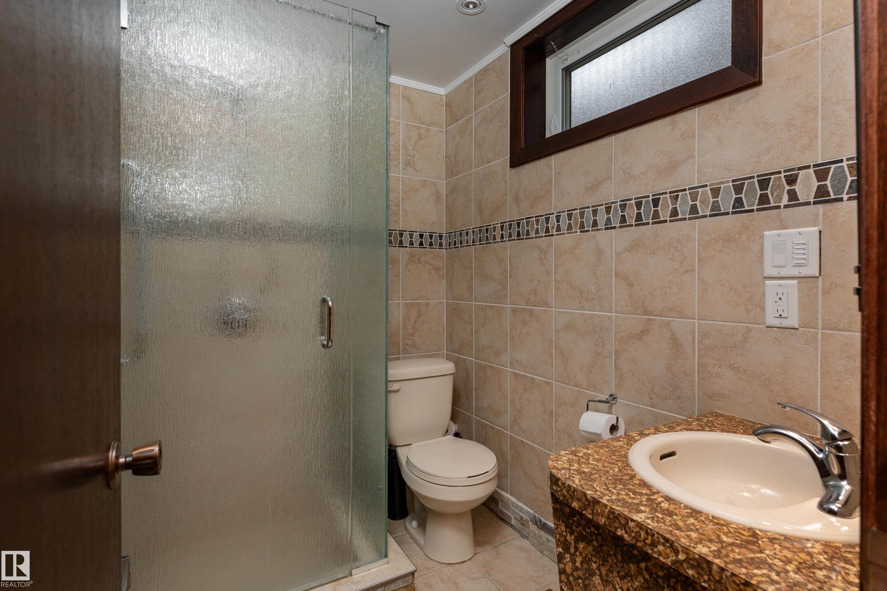 7802 132A Avenue, Edmonton, AB