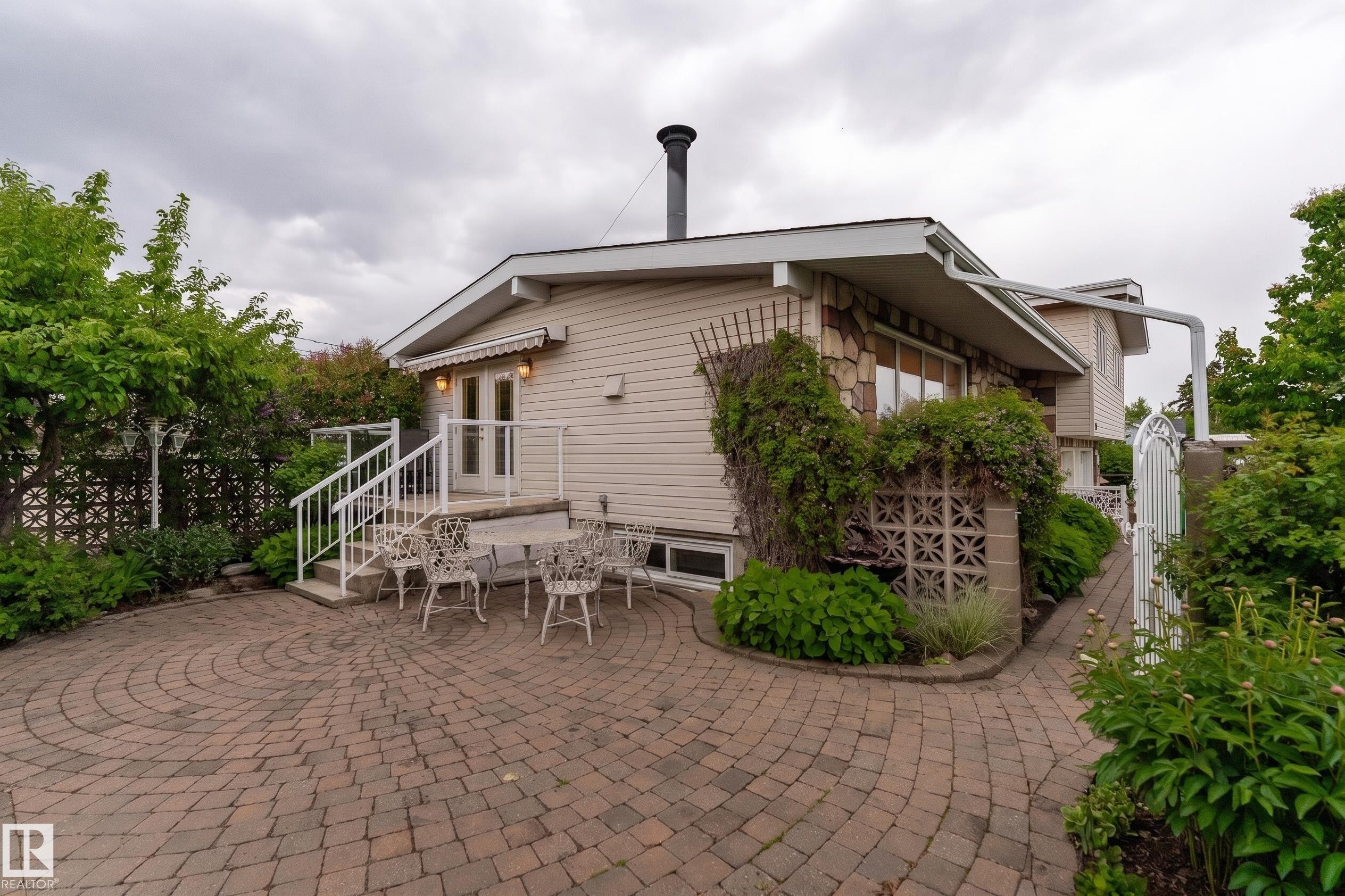 7802 132A Avenue, Edmonton, AB