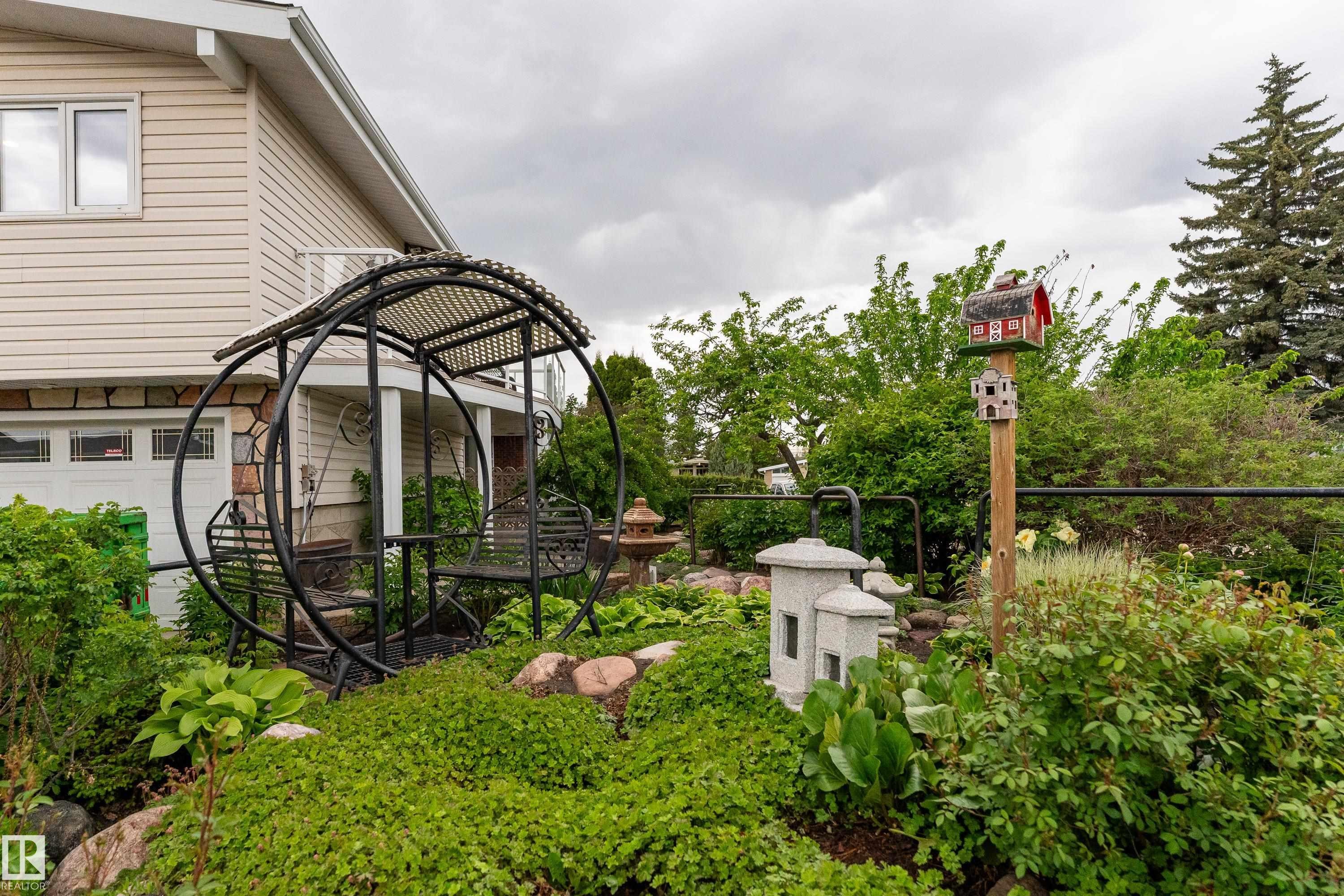 7802 132A Avenue, Edmonton, AB