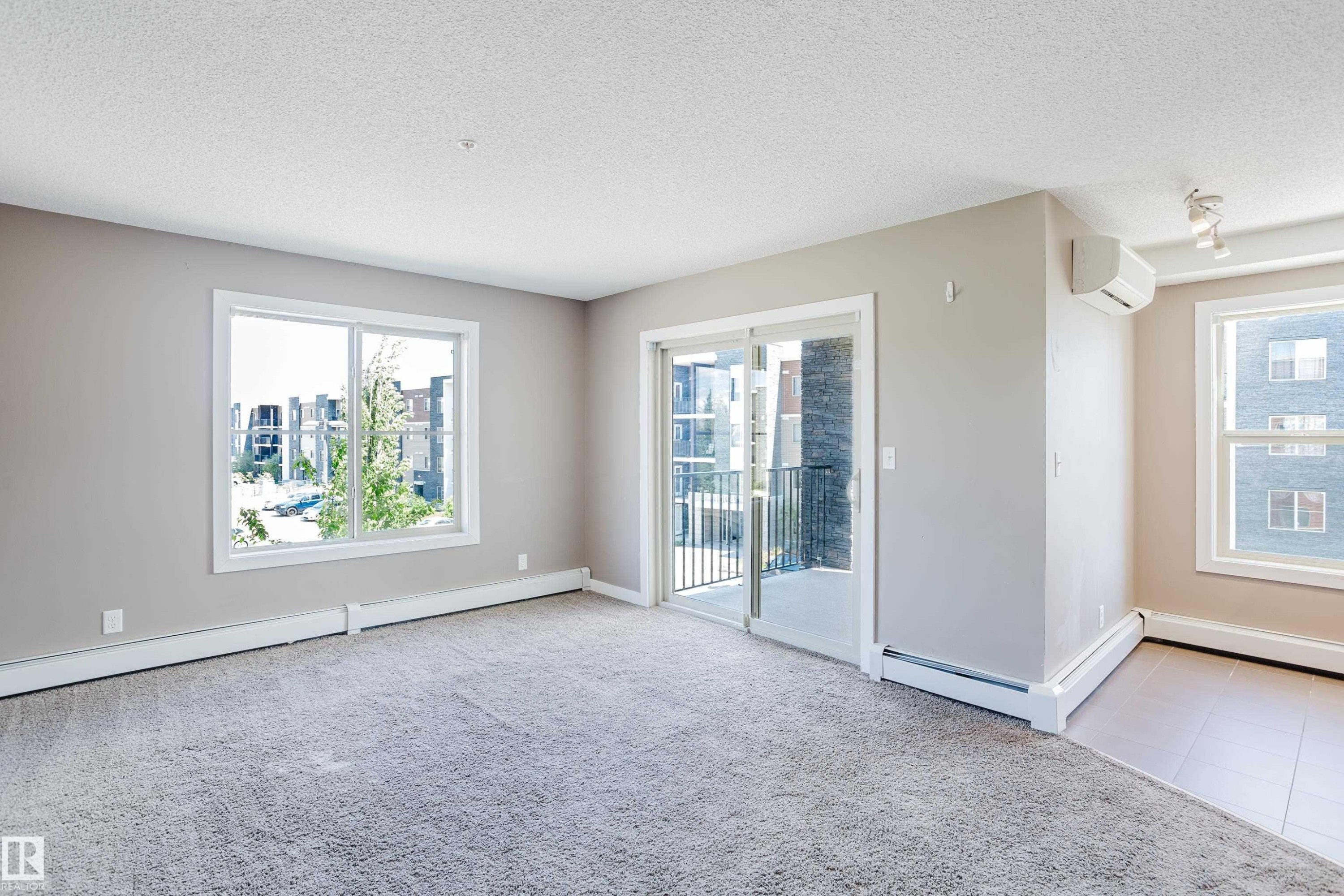 301 11820 22 Avenue, Edmonton, AB