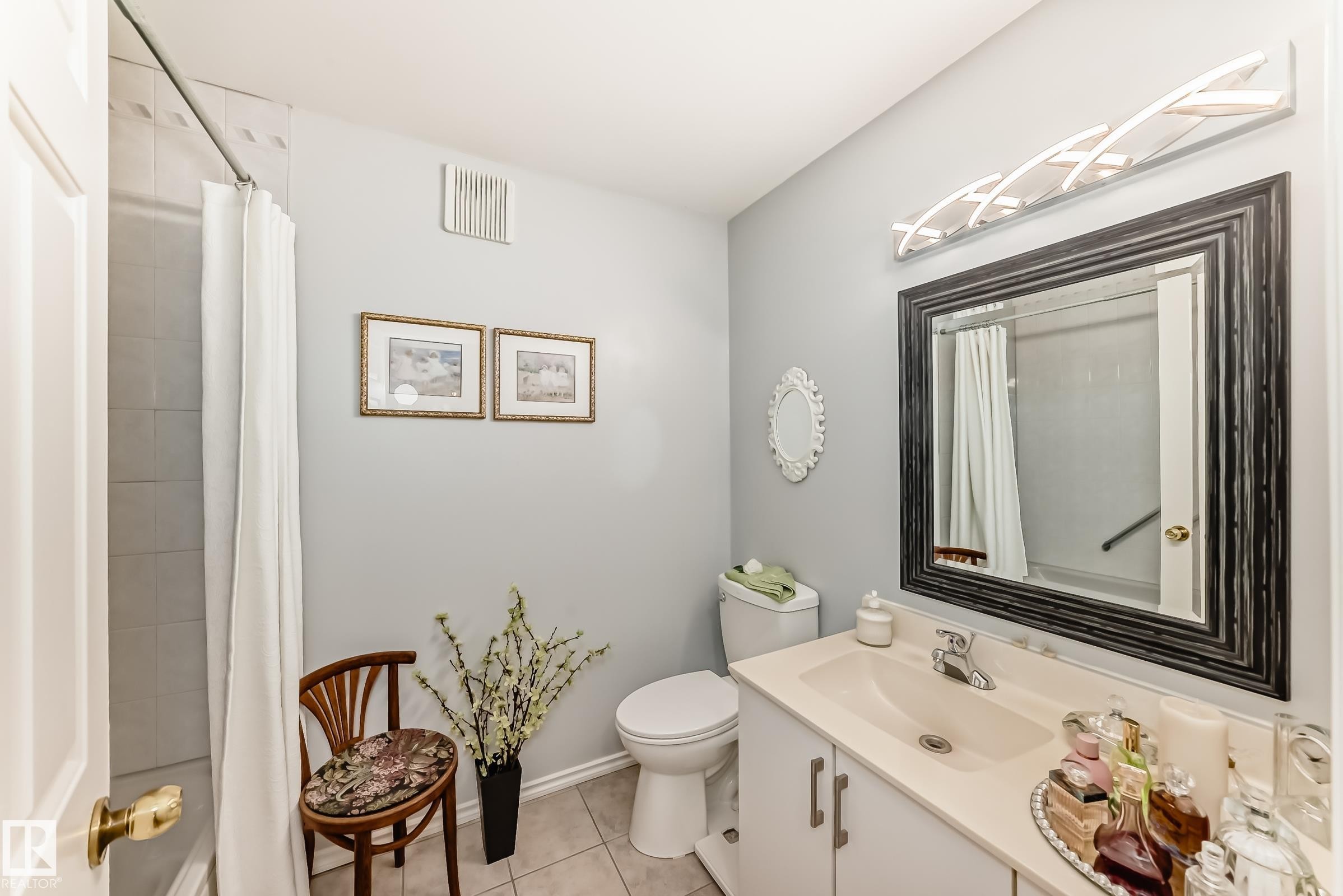 403 11020 19 Avenue Nw, Edmonton, AB