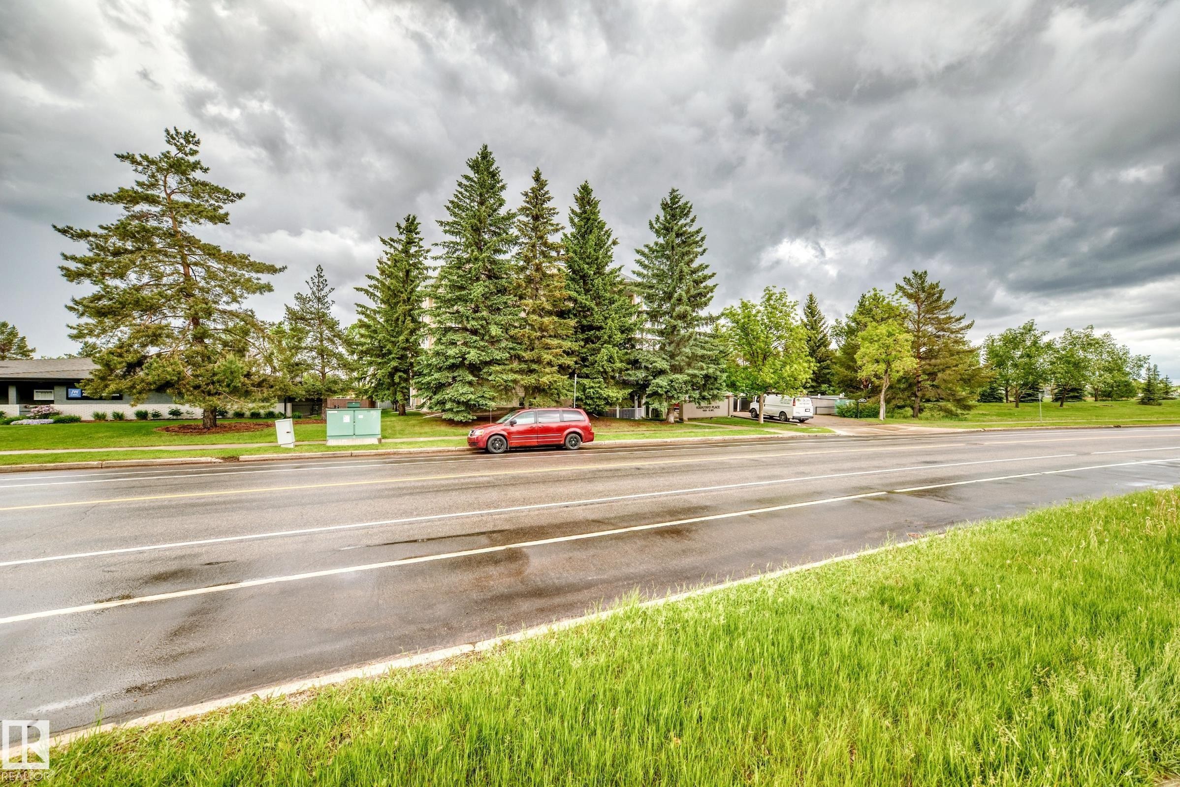403 11020 19 Avenue Nw, Edmonton, AB
