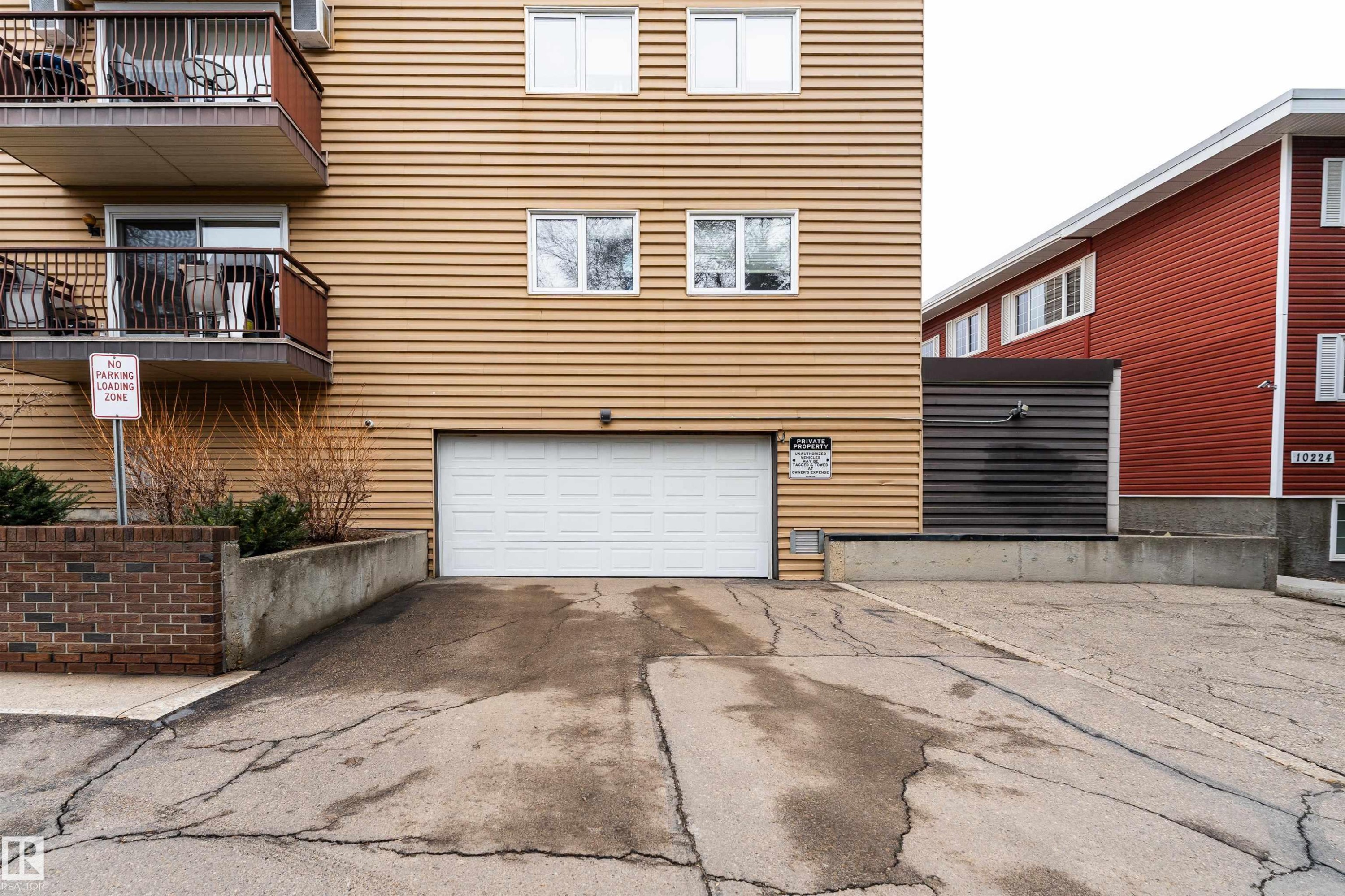 26 10208 113 Street, Edmonton, AB