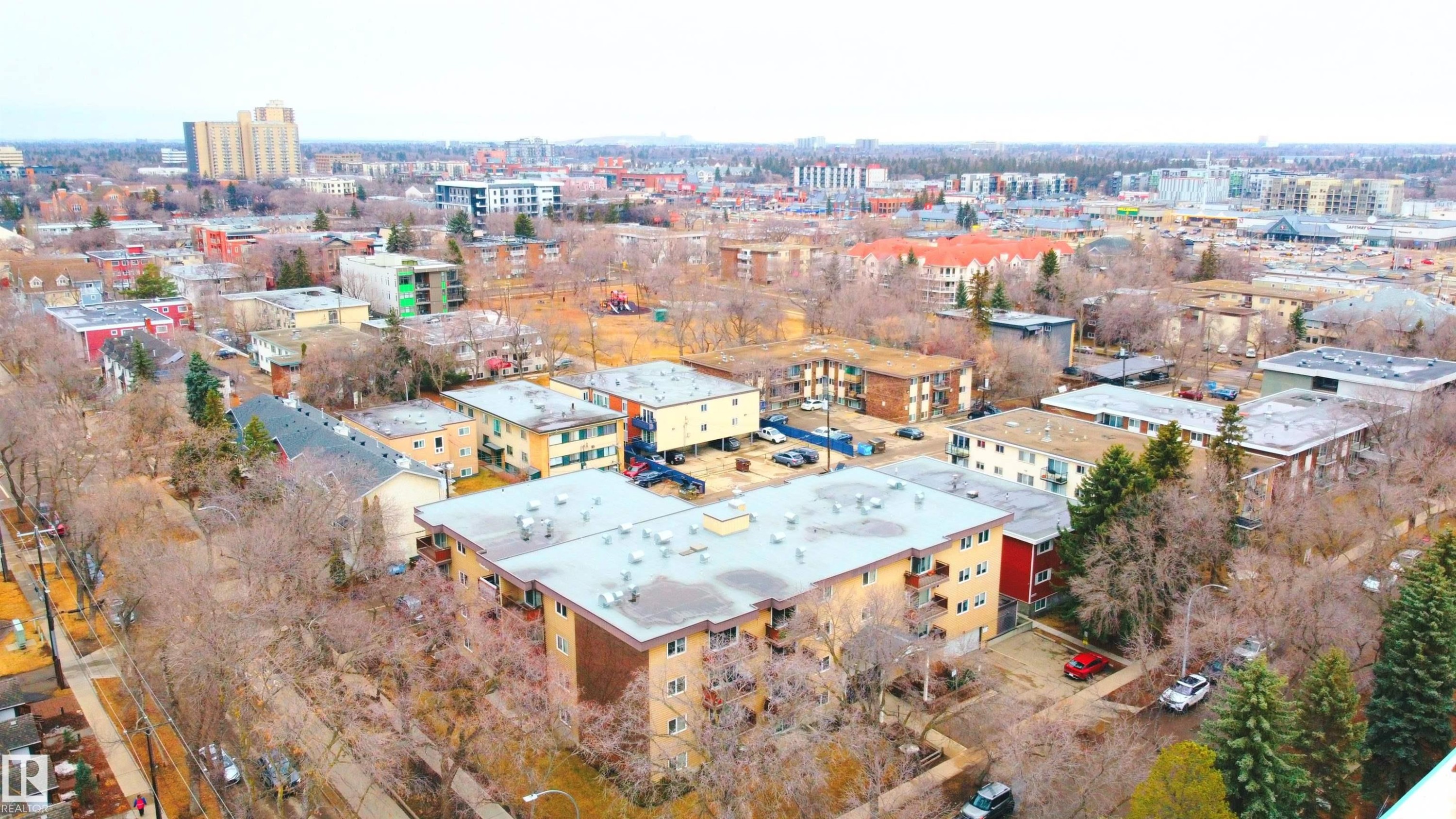 26 10208 113 Street, Edmonton, AB