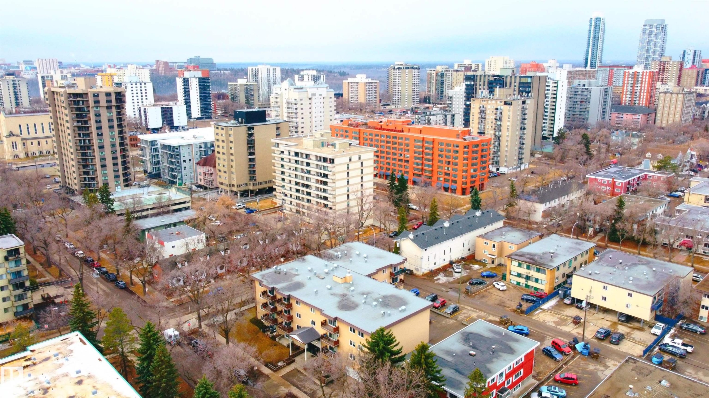26 10208 113 Street, Edmonton, AB