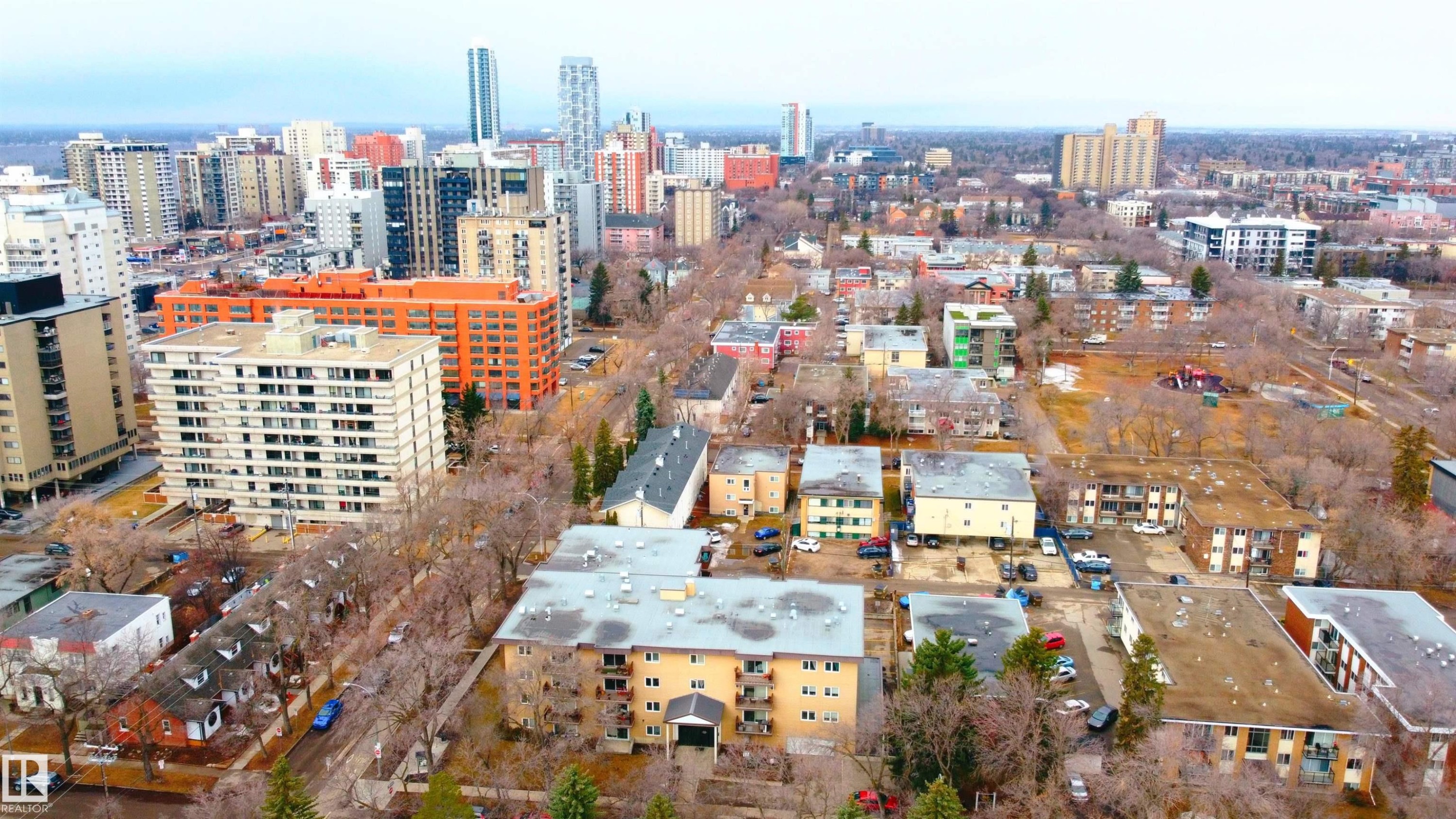 26 10208 113 Street, Edmonton, AB
