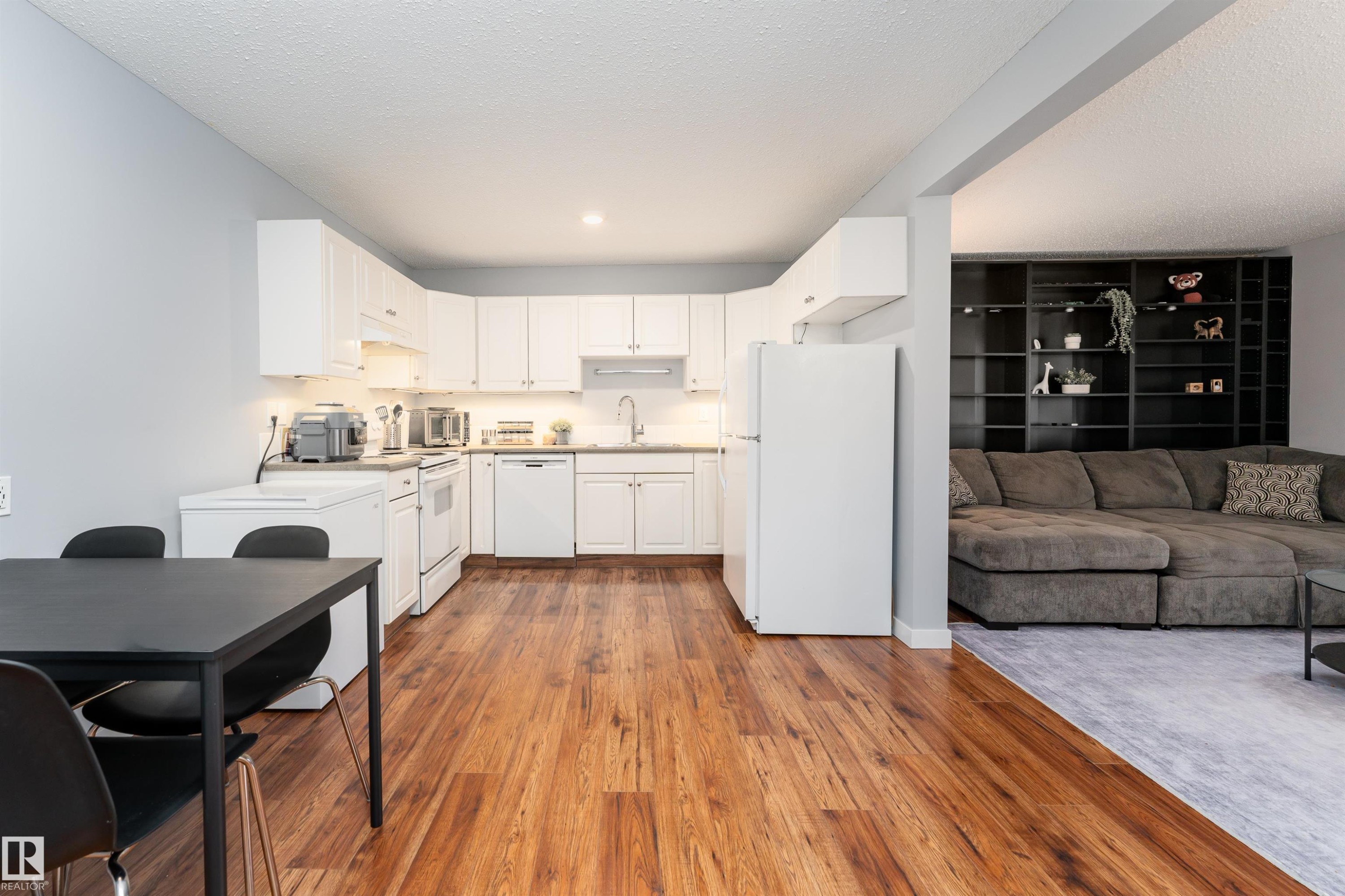 26 10208 113 Street, Edmonton, AB