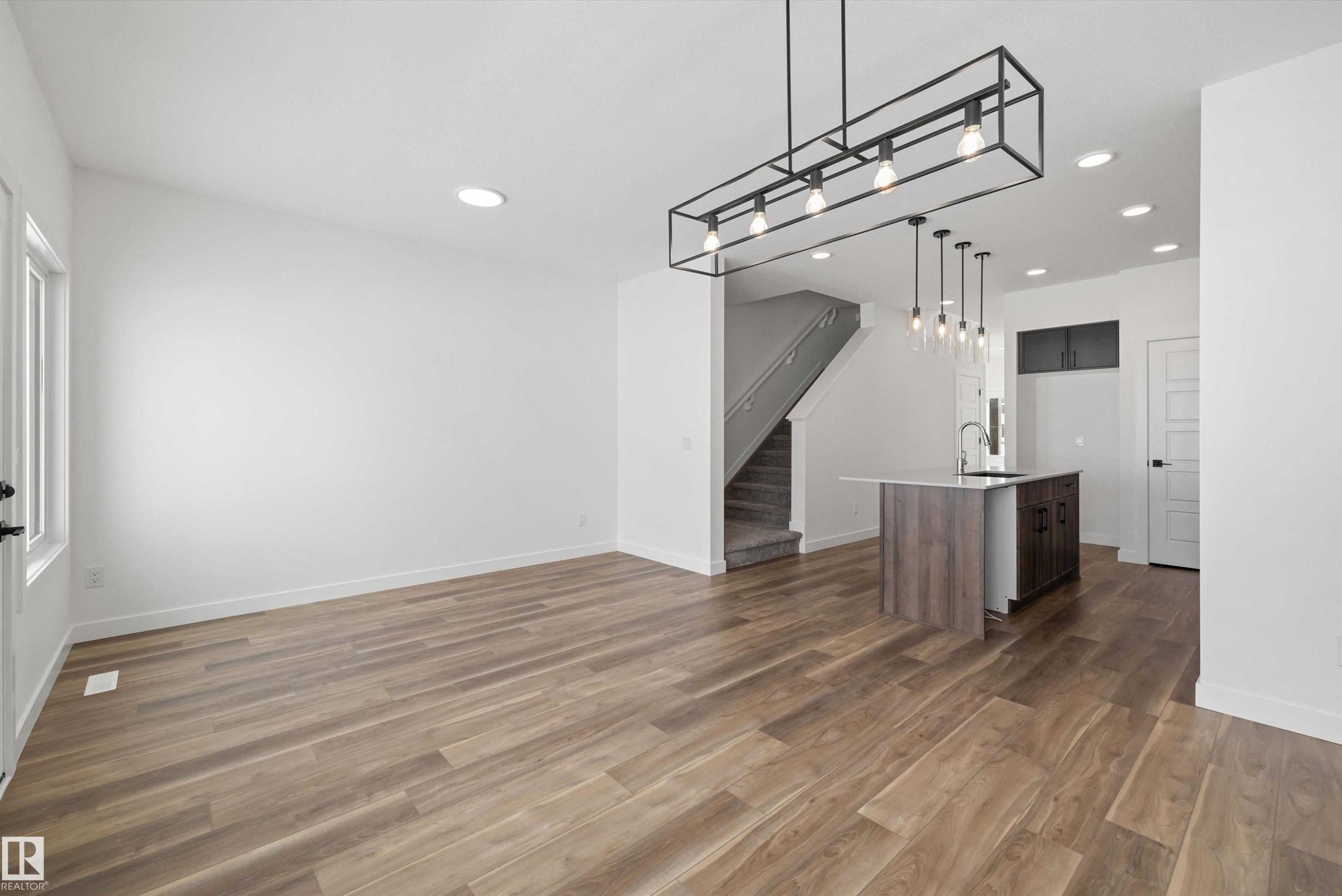 504 176 Avenue, Edmonton, AB