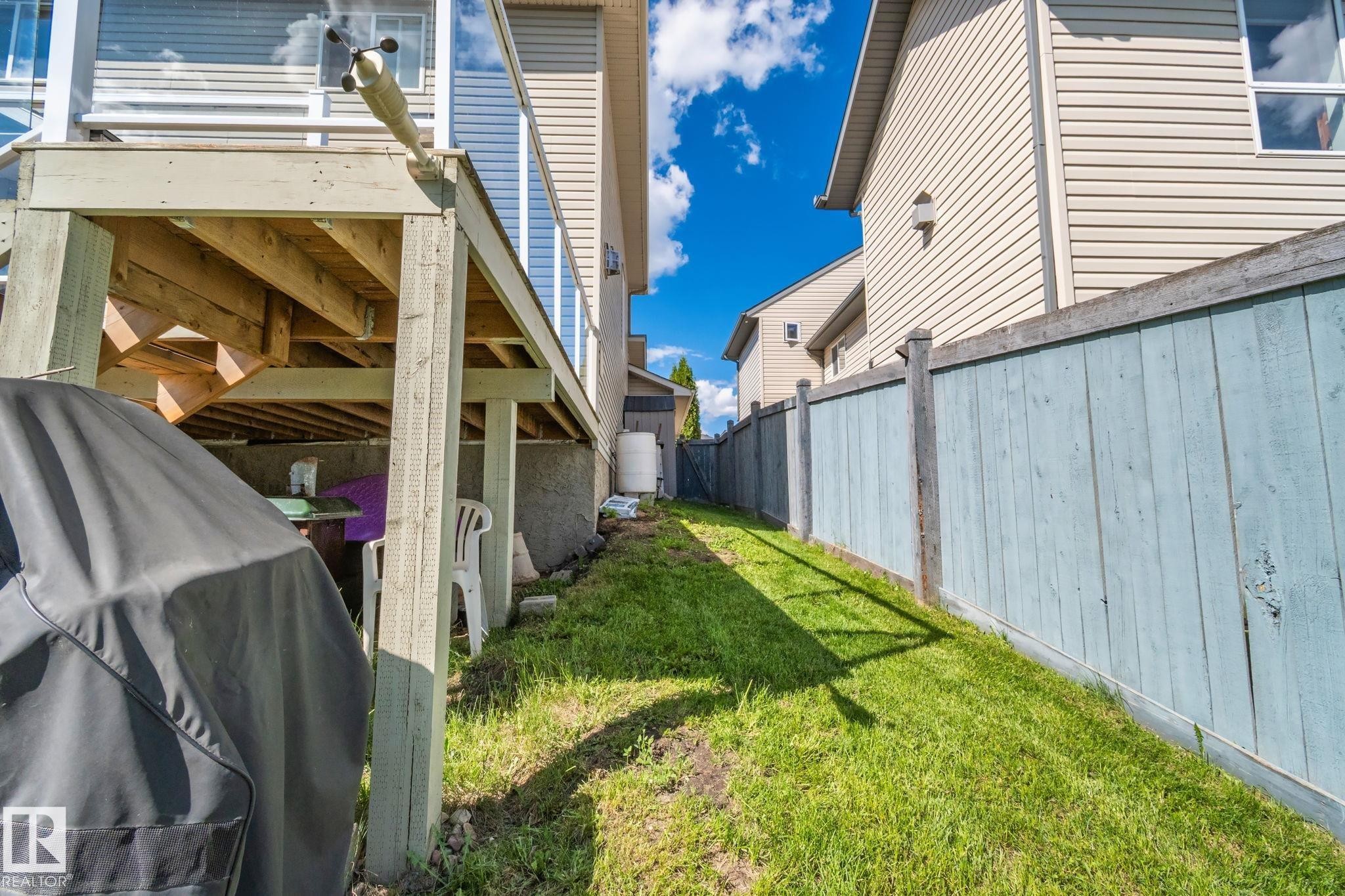591 Byrne Crescent Sw, Edmonton, AB - Outdoor