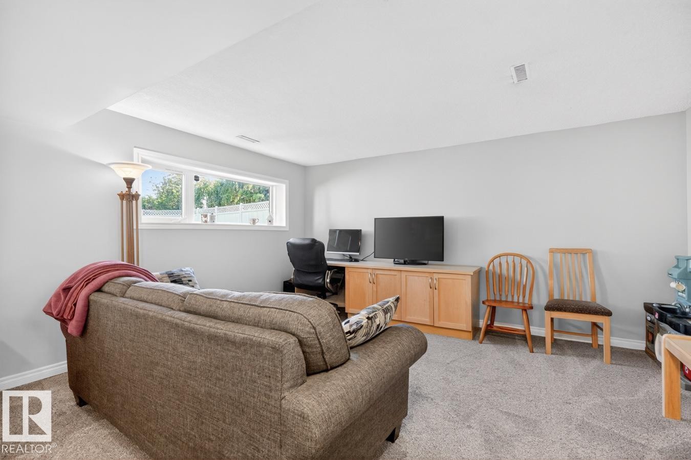 152 Warwick Road, Edmonton, AB