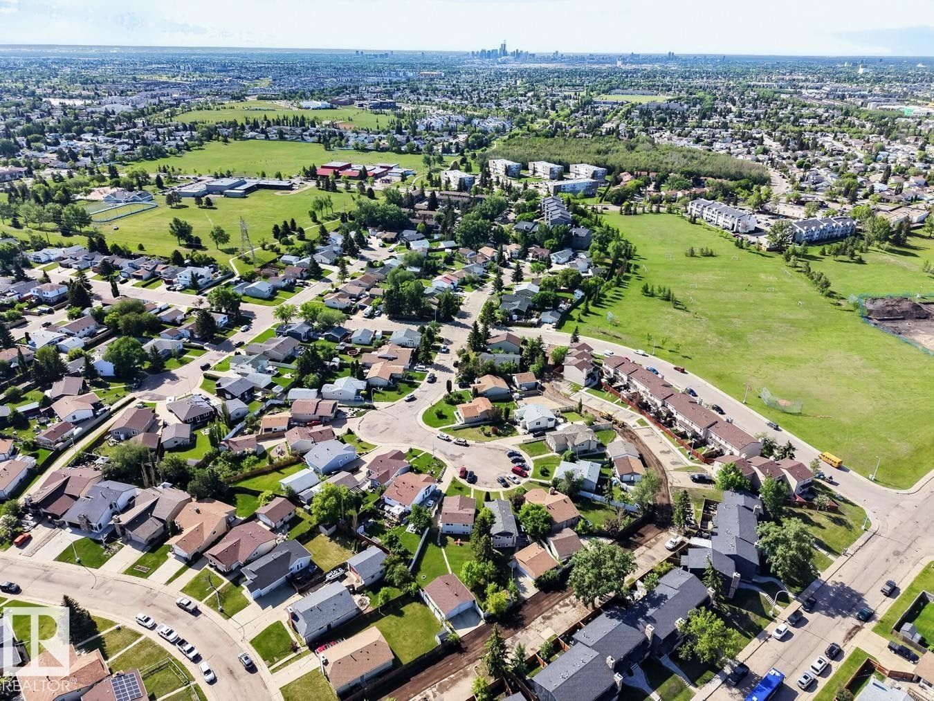 152 Warwick Road, Edmonton, AB