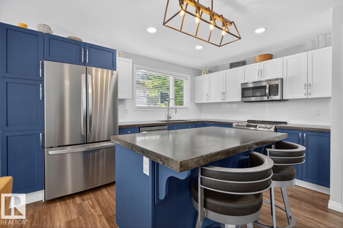 152 Warwick Road, Edmonton, AB