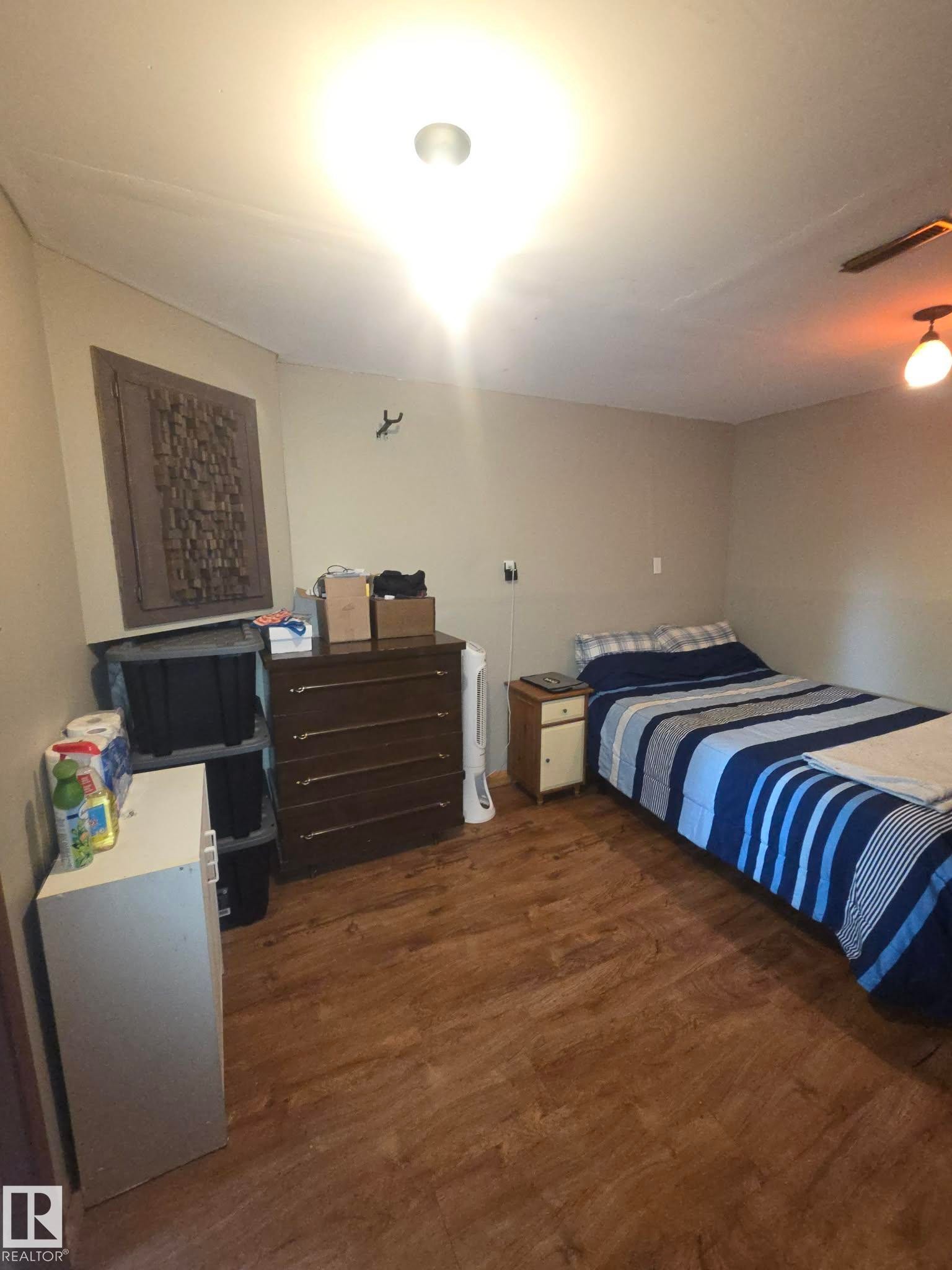 14 2 Avenue, Hay Lakes, AB - Indoor Photo Showing Bedroom