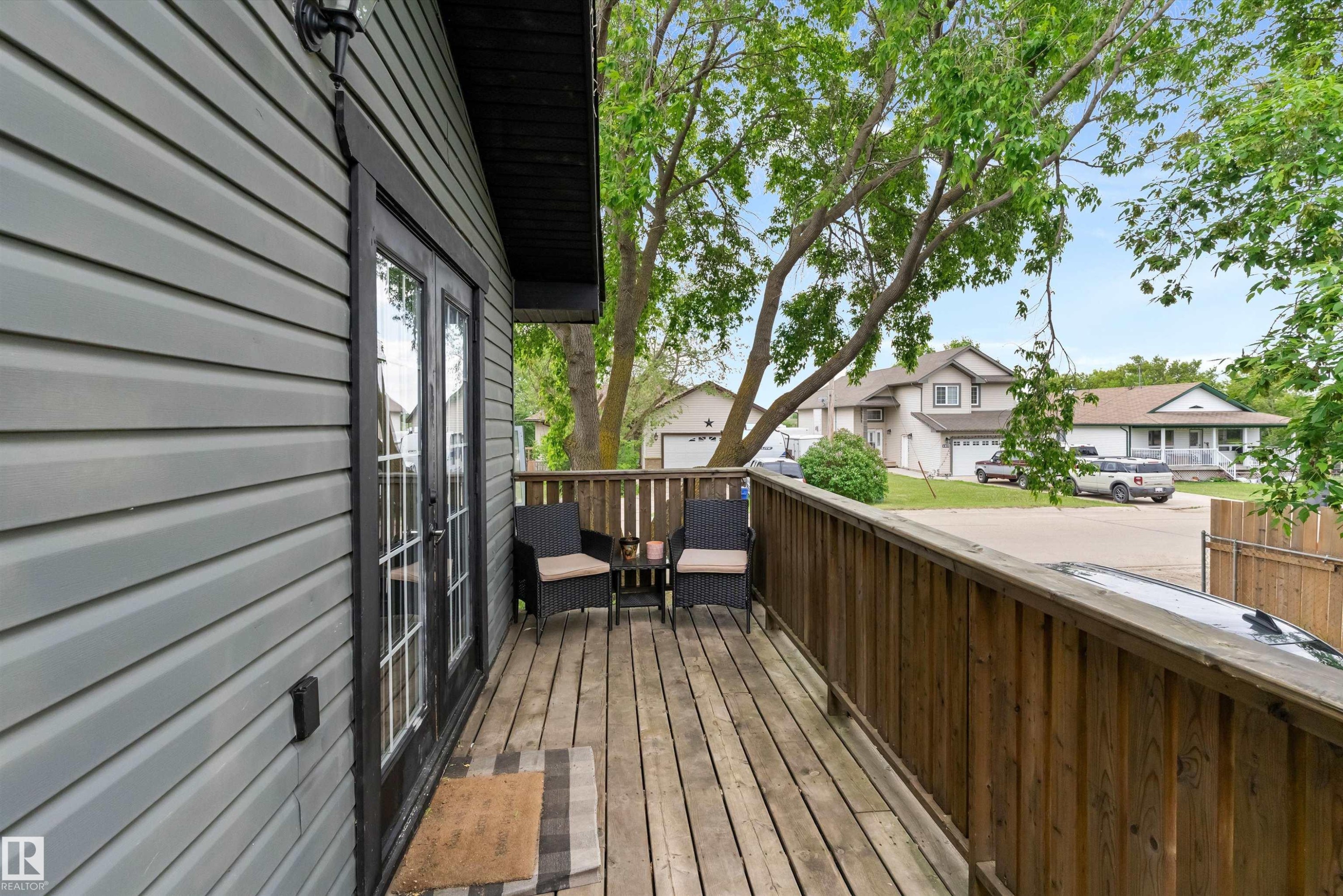 14 2 Avenue, Hay Lakes, AB - Outdoor With Exterior