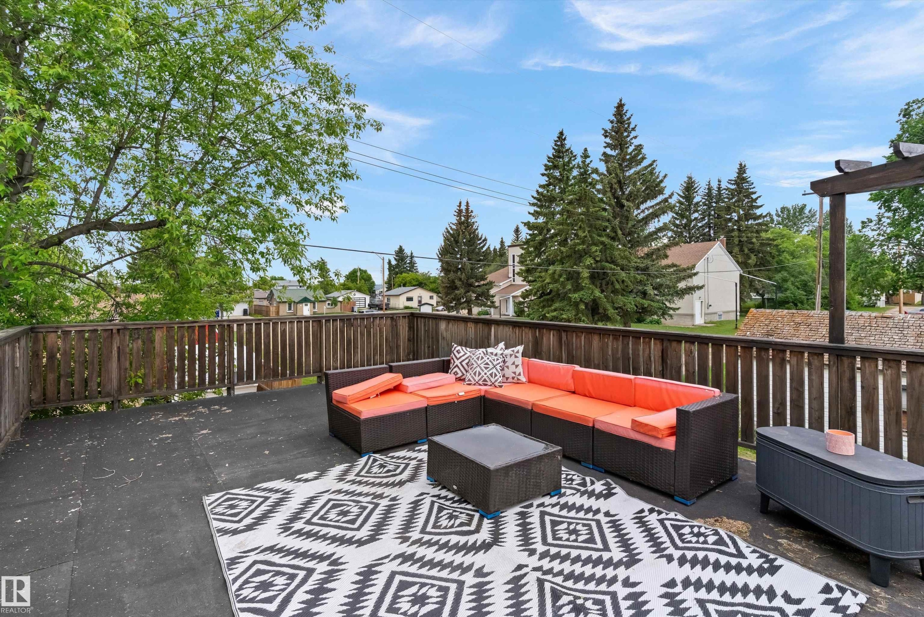 14 2 Avenue, Hay Lakes, AB - Outdoor With Deck Patio Veranda
