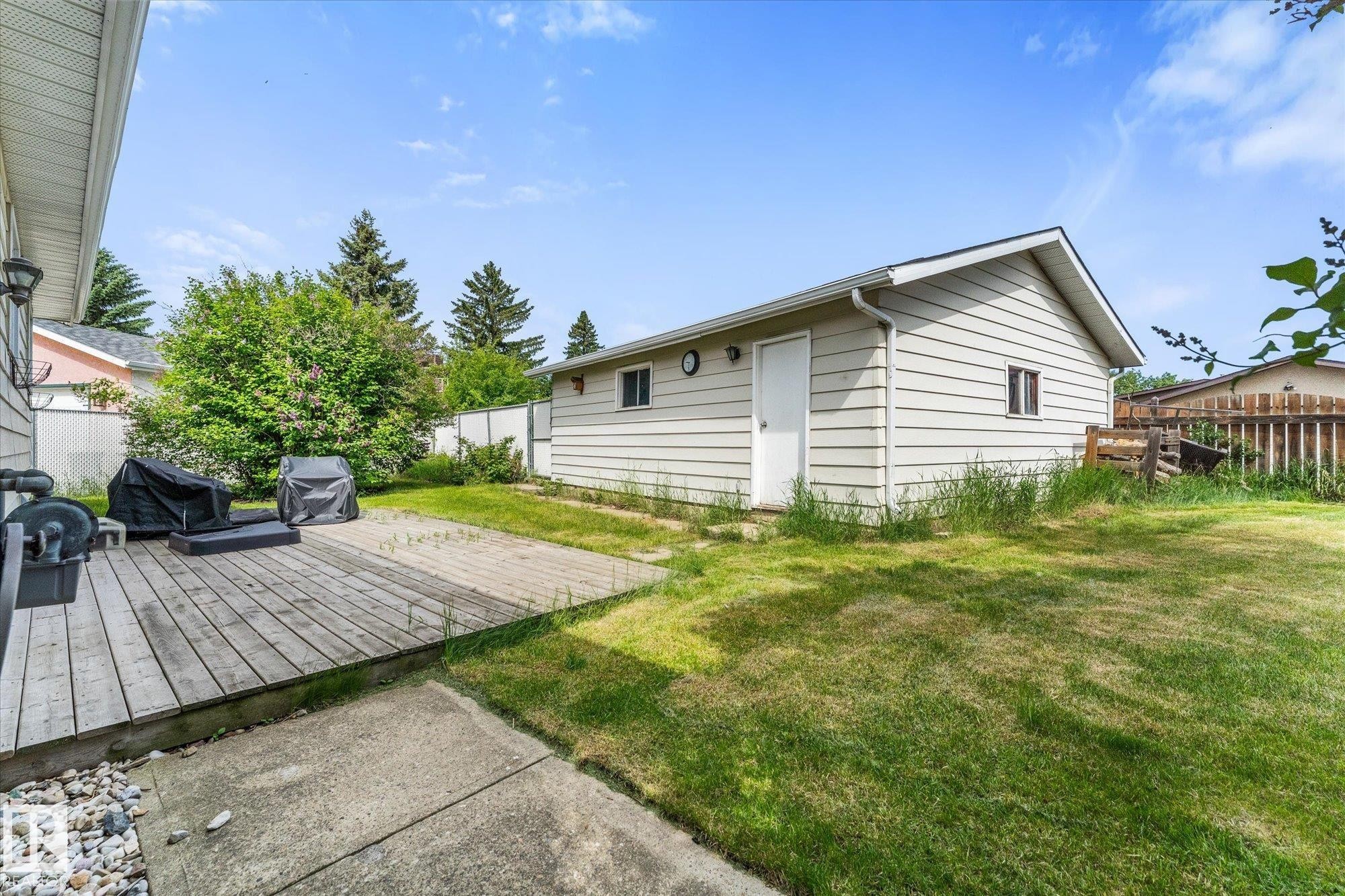 13840 30 Street, Edmonton, AB