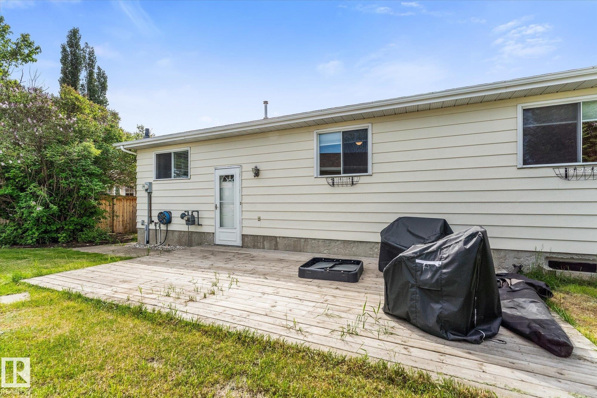 13840 30 Street, Edmonton, AB