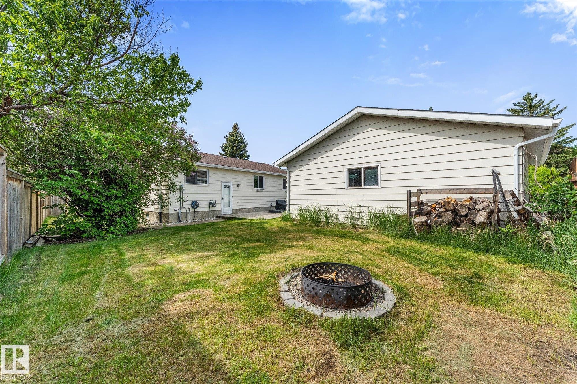 13840 30 Street, Edmonton, AB