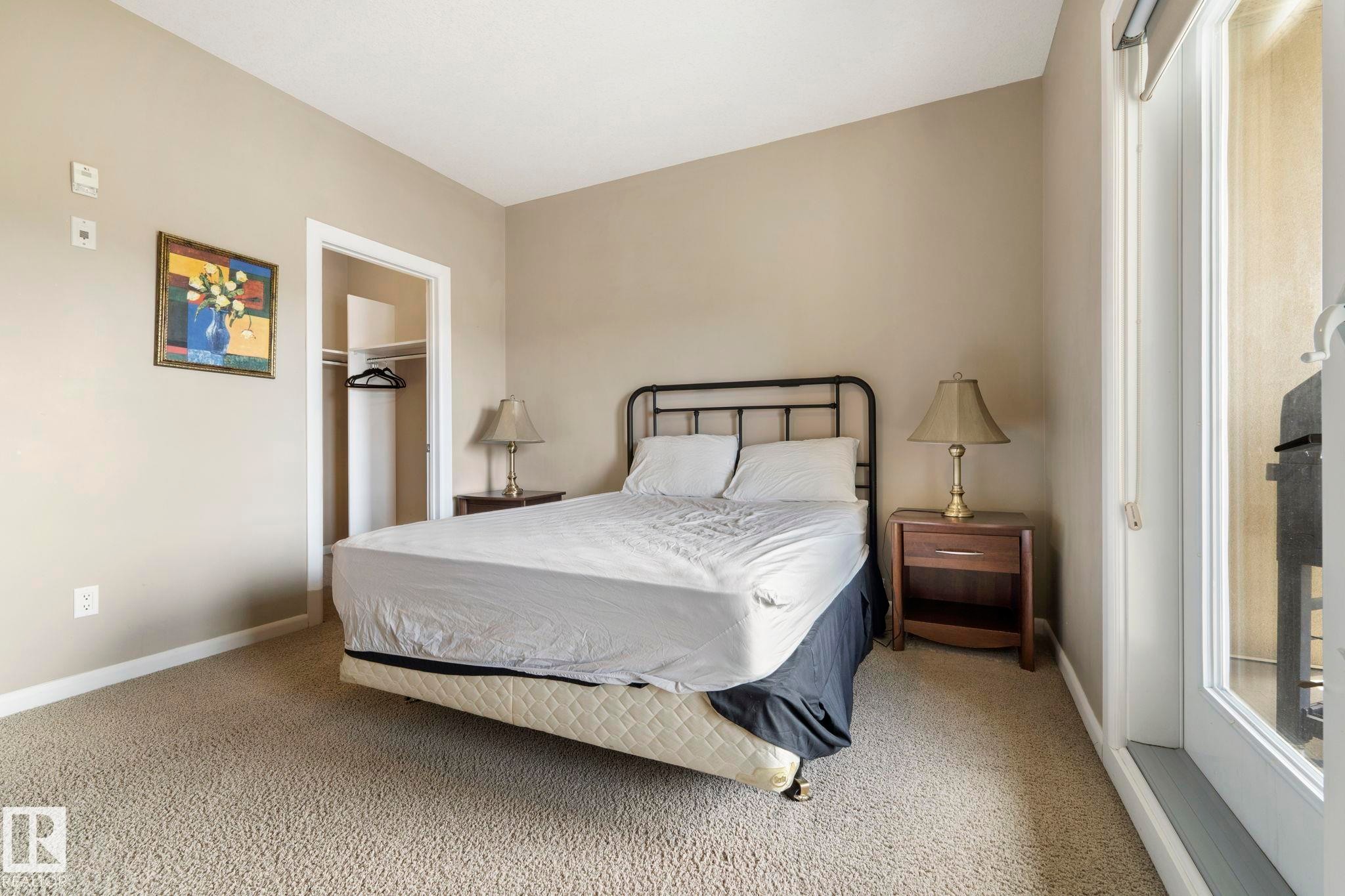 #430 160 Magrath Rd Nw, Edmonton, AB - Indoor Photo Showing Bedroom