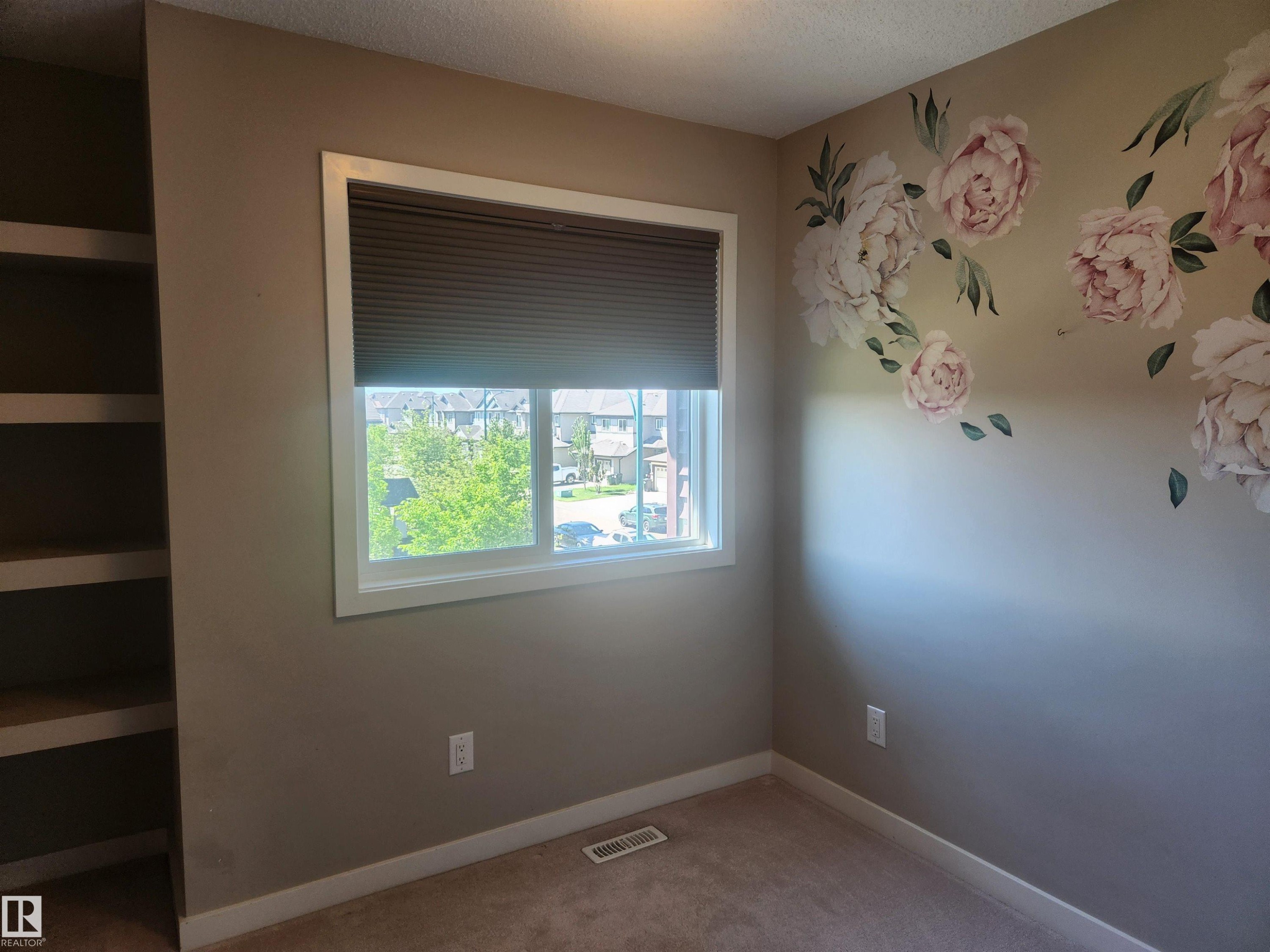 3346 15A Avenue, Edmonton, AB