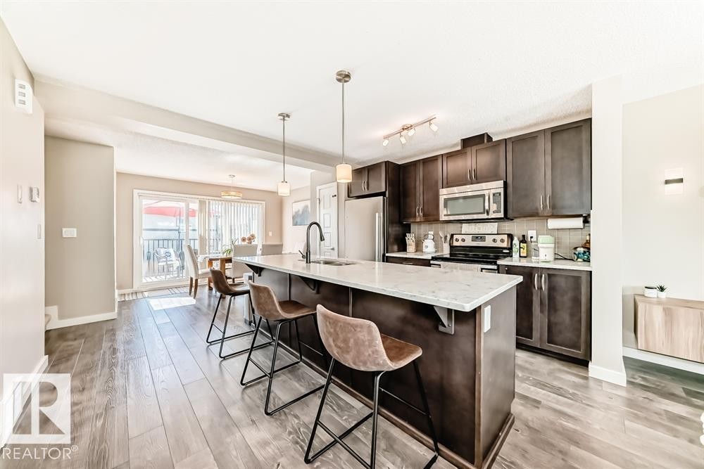 3346 15A Avenue, Edmonton, AB