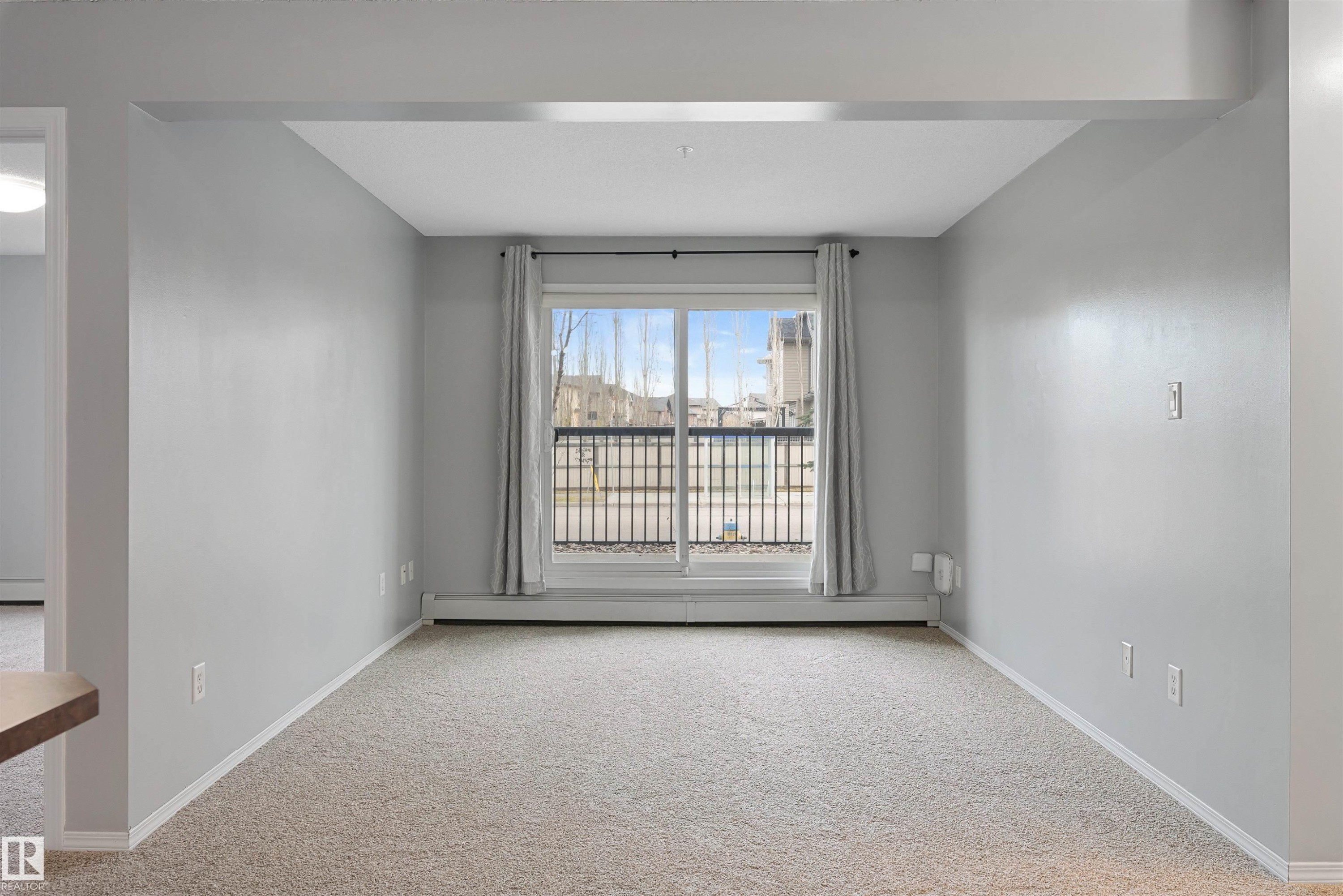 111 5951 165 Avenue, Edmonton, AB - Indoor Photo Showing Other Room