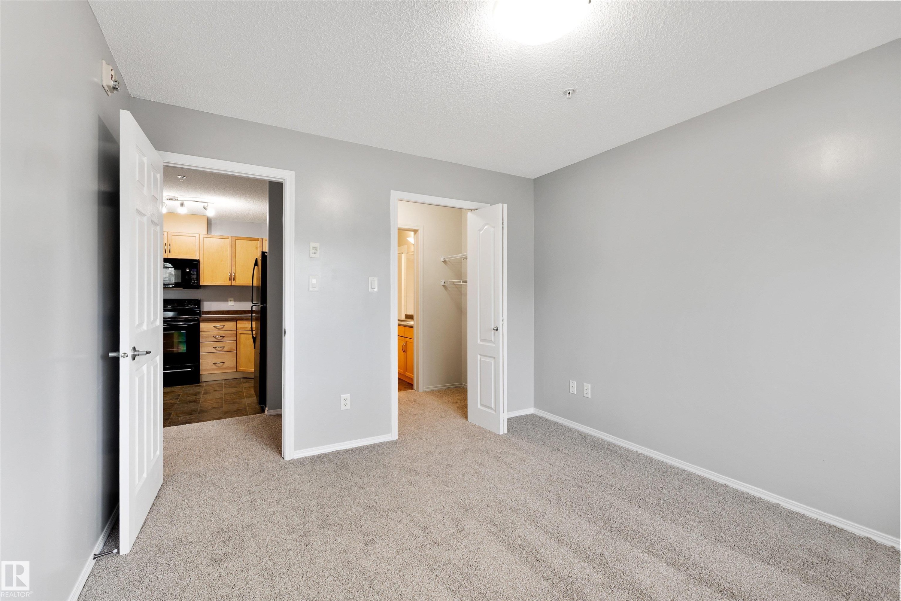 111 5951 165 Avenue, Edmonton, AB - Indoor Photo Showing Other Room