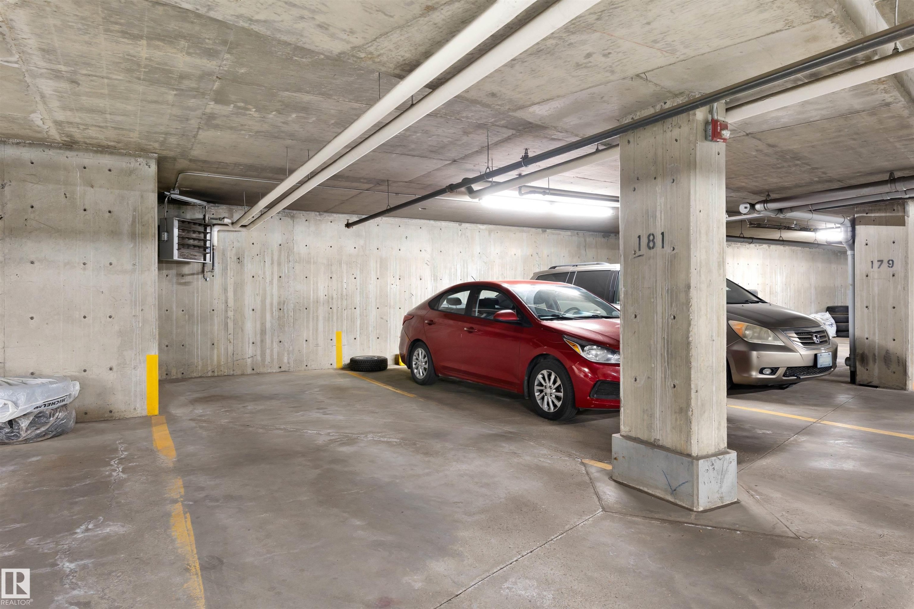 111 5951 165 Avenue, Edmonton, AB - Indoor Photo Showing Garage