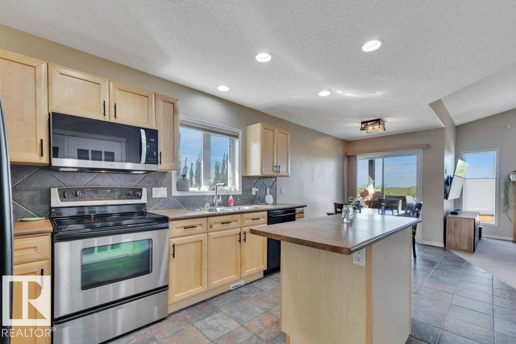 62 Naples Way, St. Albert, AB