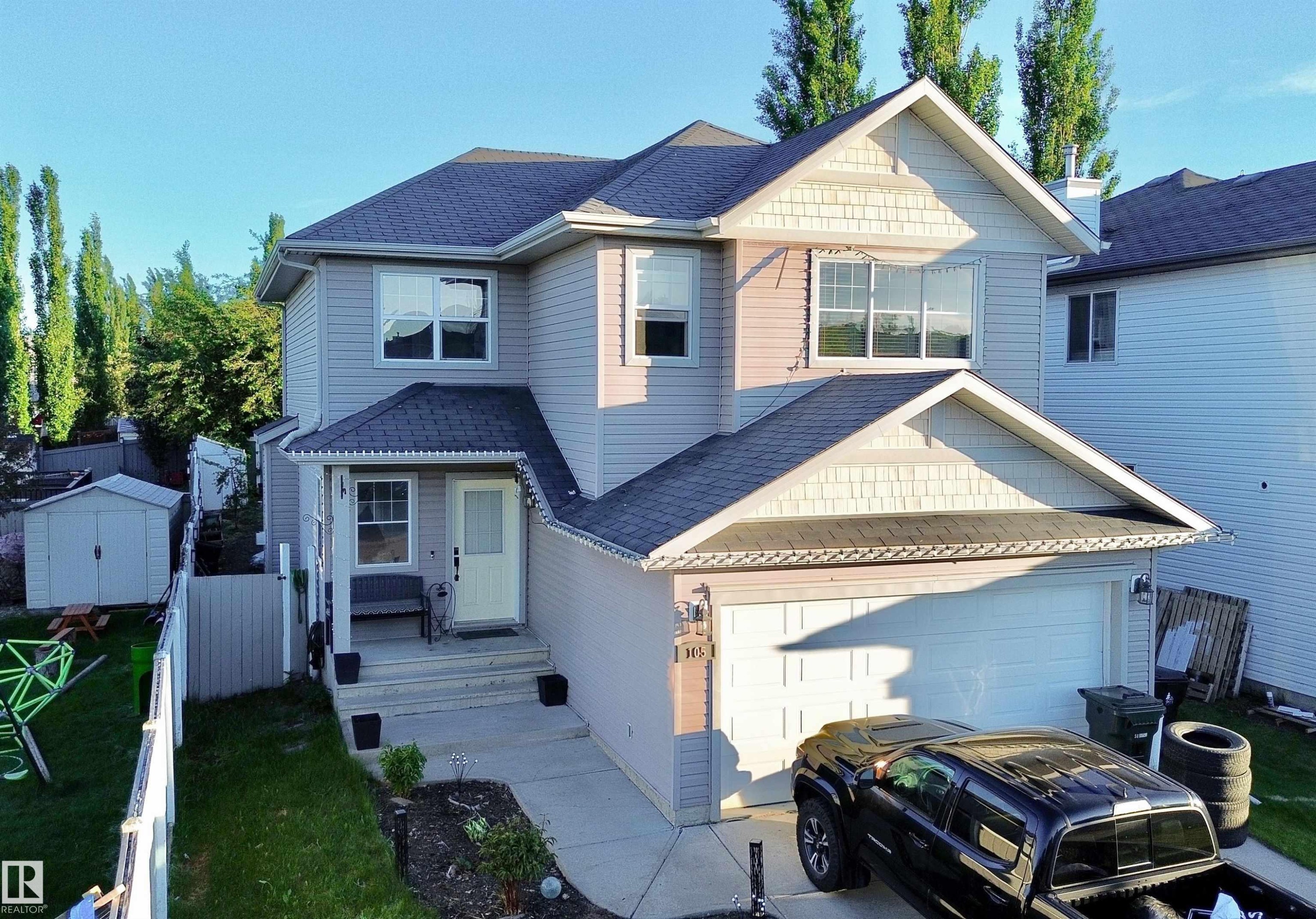 105 Greystone Crescent, Spruce Grove, AB