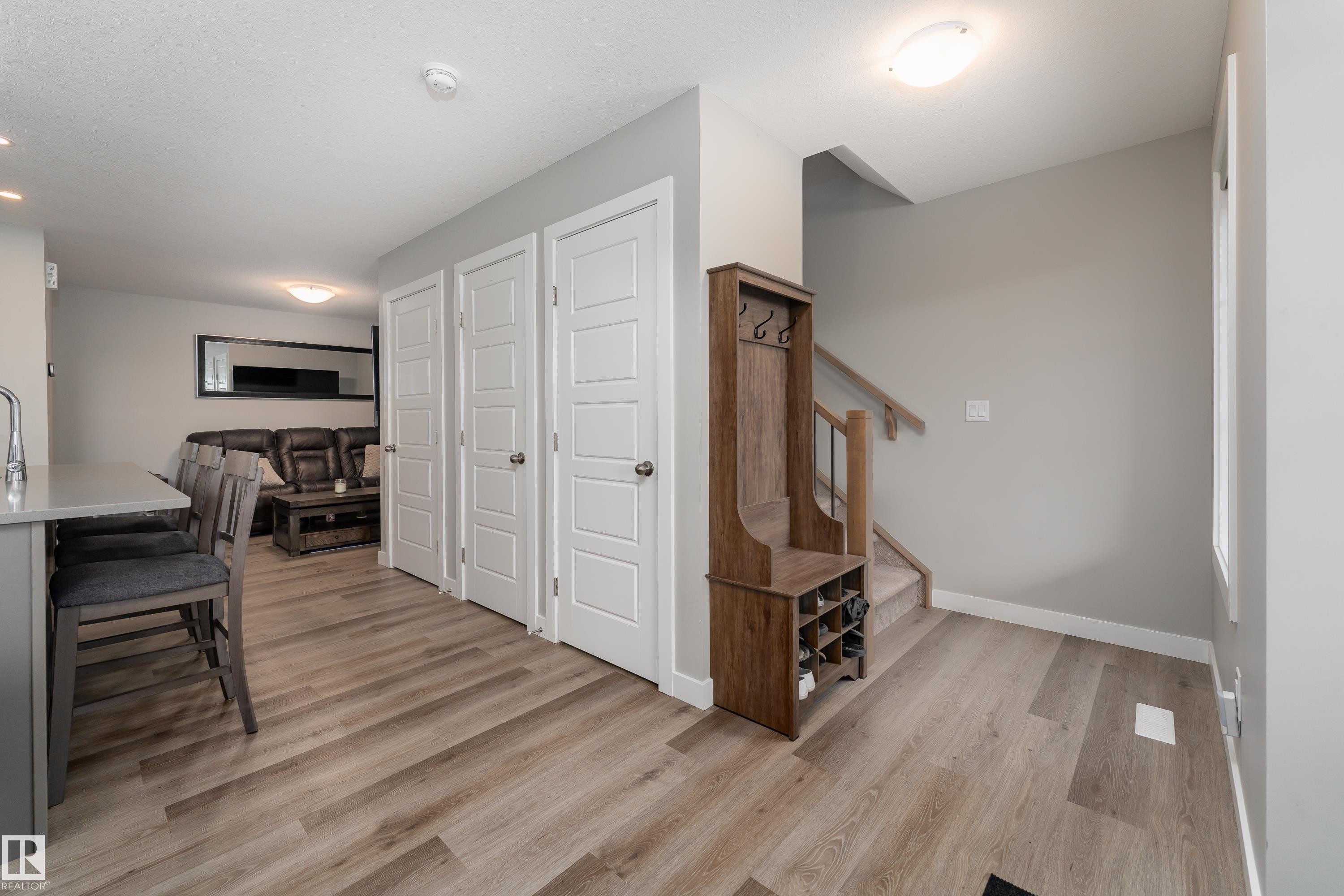 998 Stillwater Boulevard, Edmonton, AB