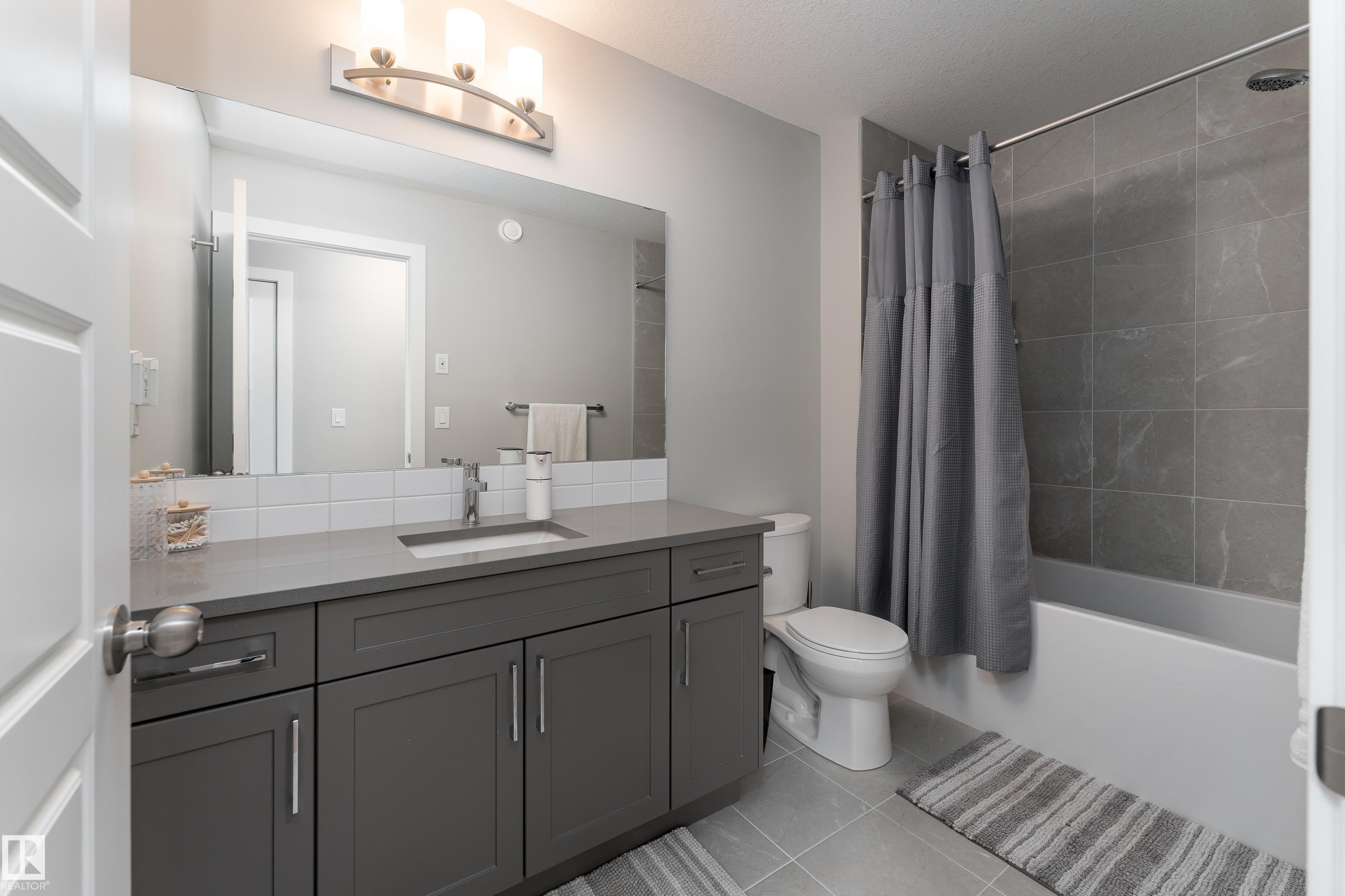 998 Stillwater Boulevard, Edmonton, AB