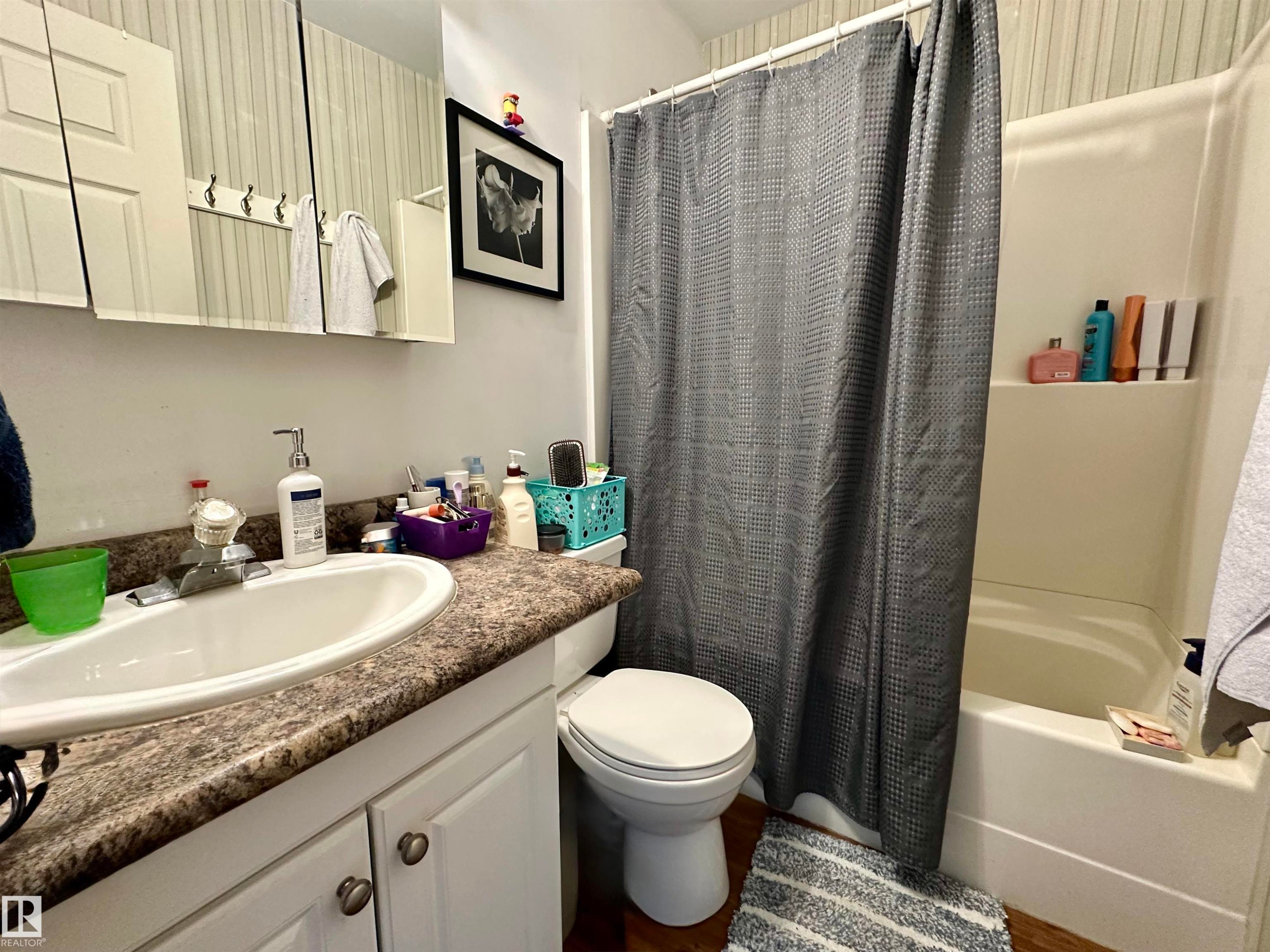 5001 Parkview Crescent, Cold Lake, AB - Indoor Photo Showing Bathroom